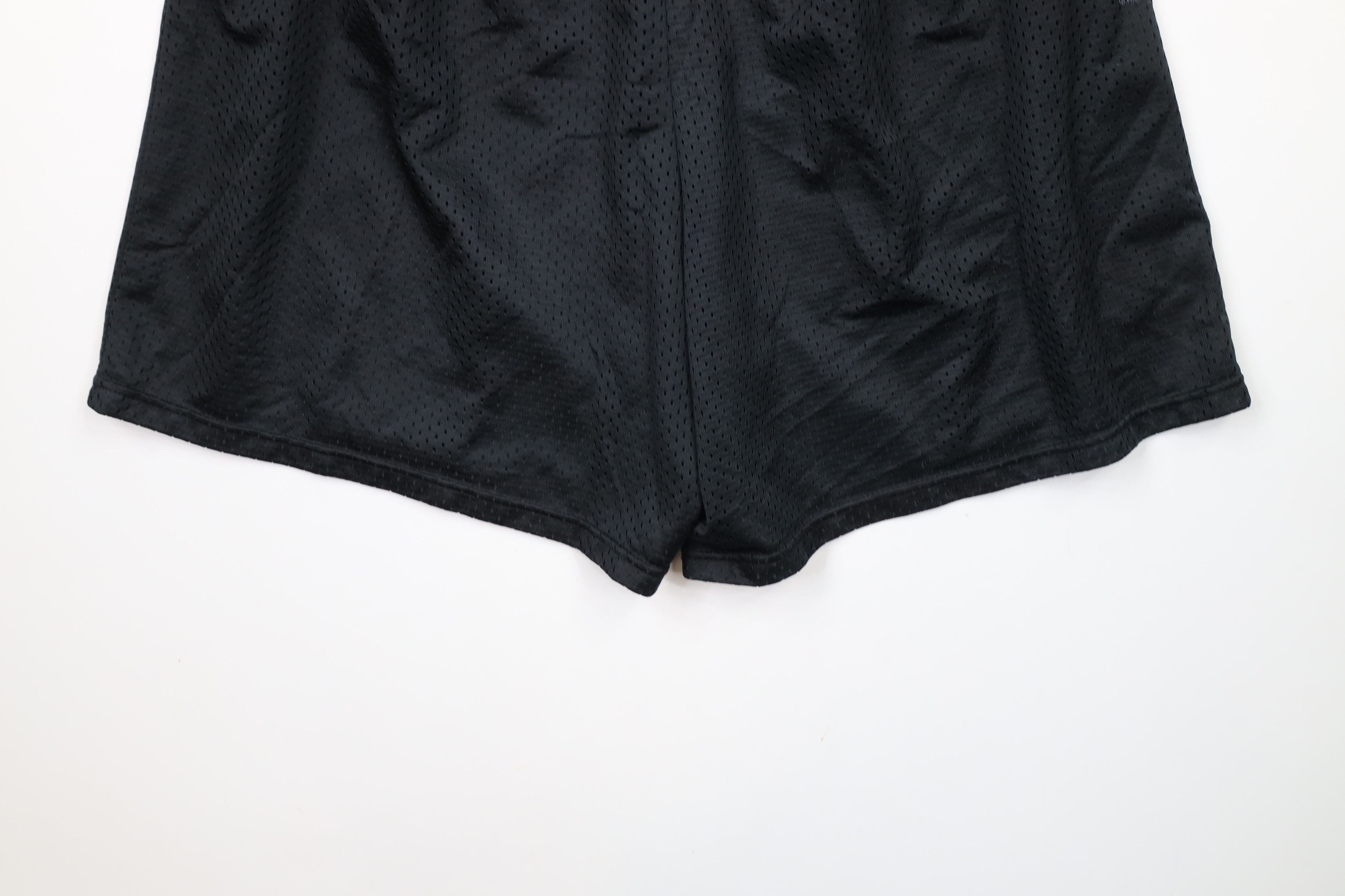 Vintage Vintage 90s Streetwear Blank Above Knee Mesh Shorts Black Size US 34 / EU 50 - 11 Thumbnail