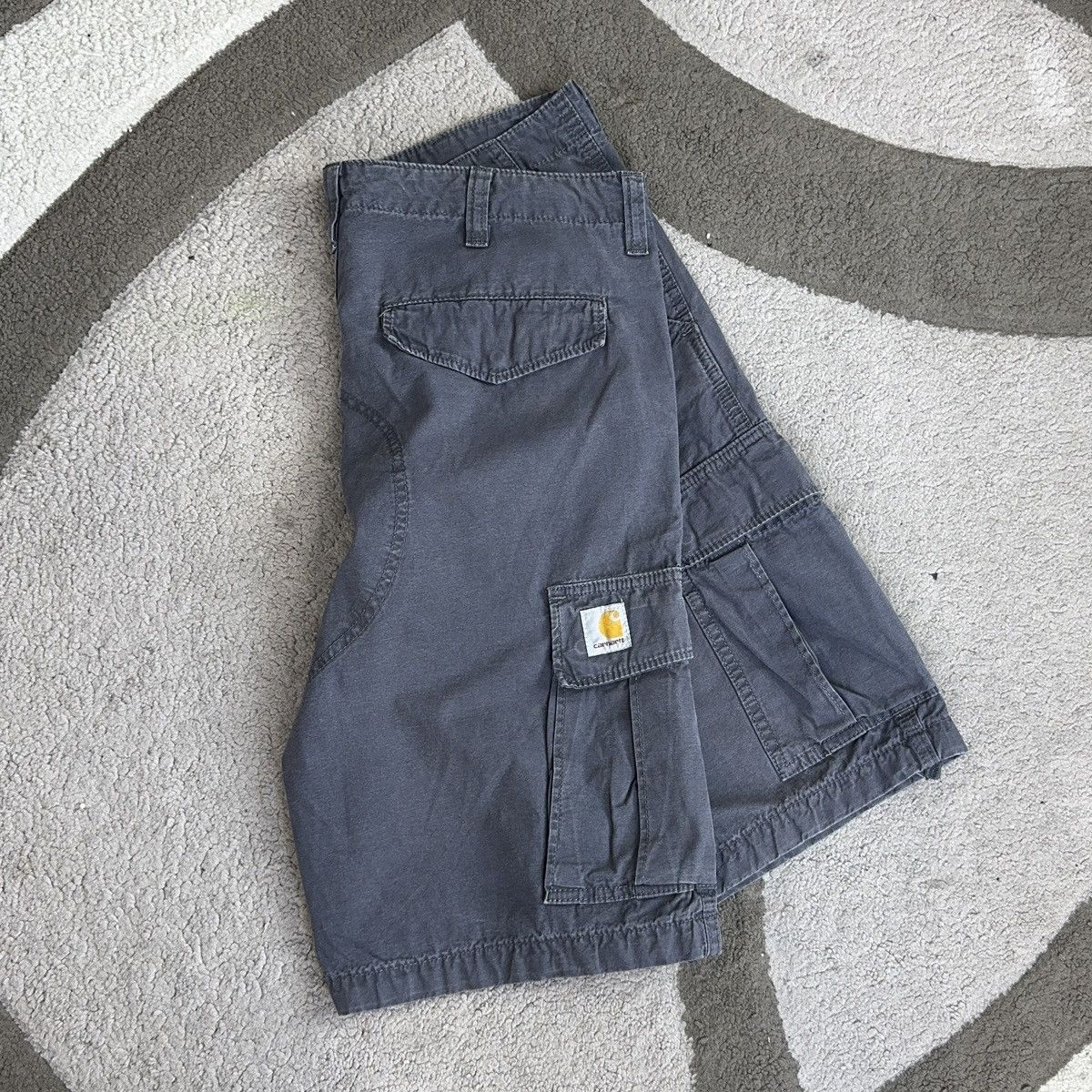 Carhartt × Carhartt Wip × Vintage 💥Vintage Carhartt WIP Baggy Regular Cargo Bermuda Shorts 90s Size US 34 / EU 50 - 1 Thumbnail