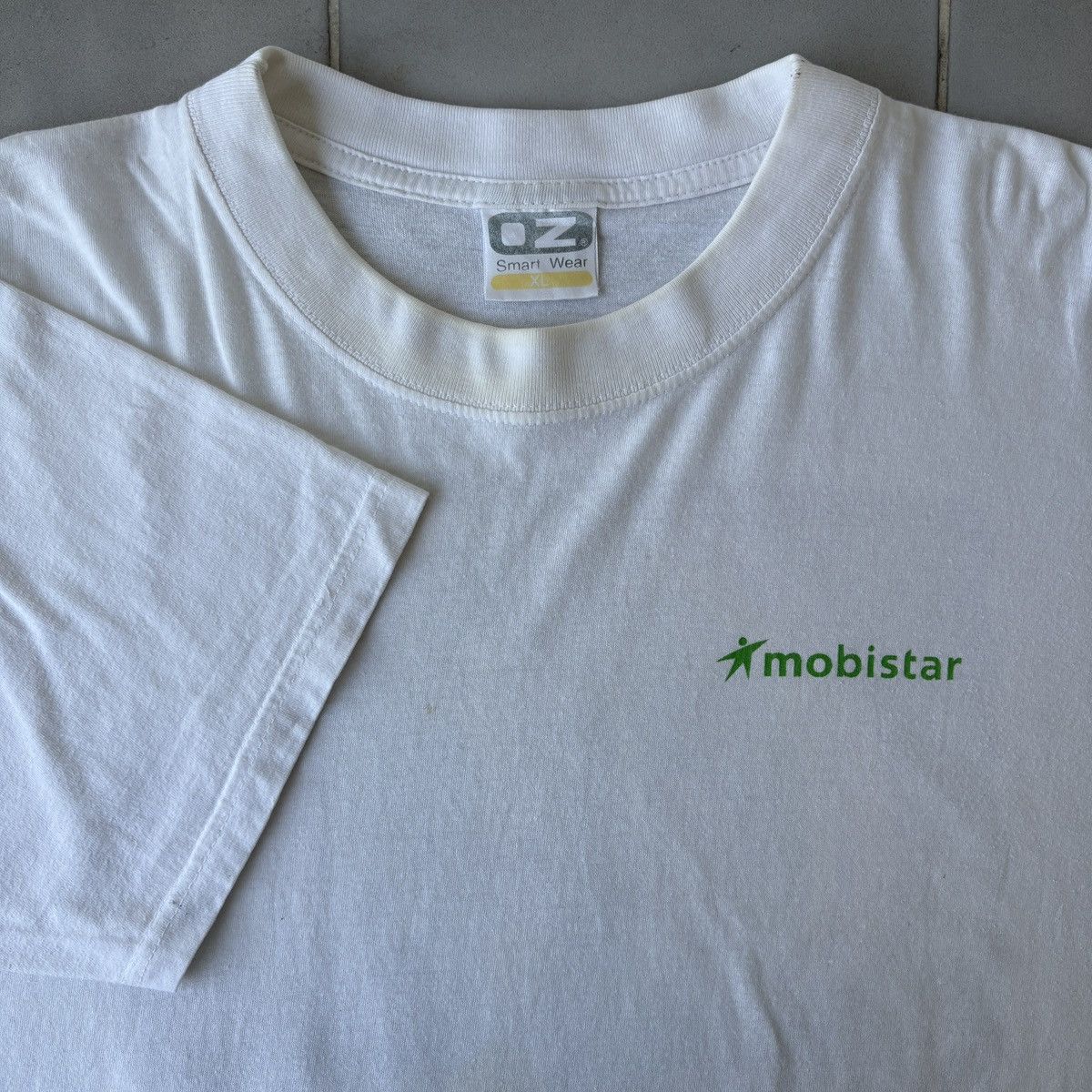 Vintage Vintage Promo Tee Movie - The Lord of the Rings 2001 Size US XL / EU 56 / 4 - 4 Thumbnail