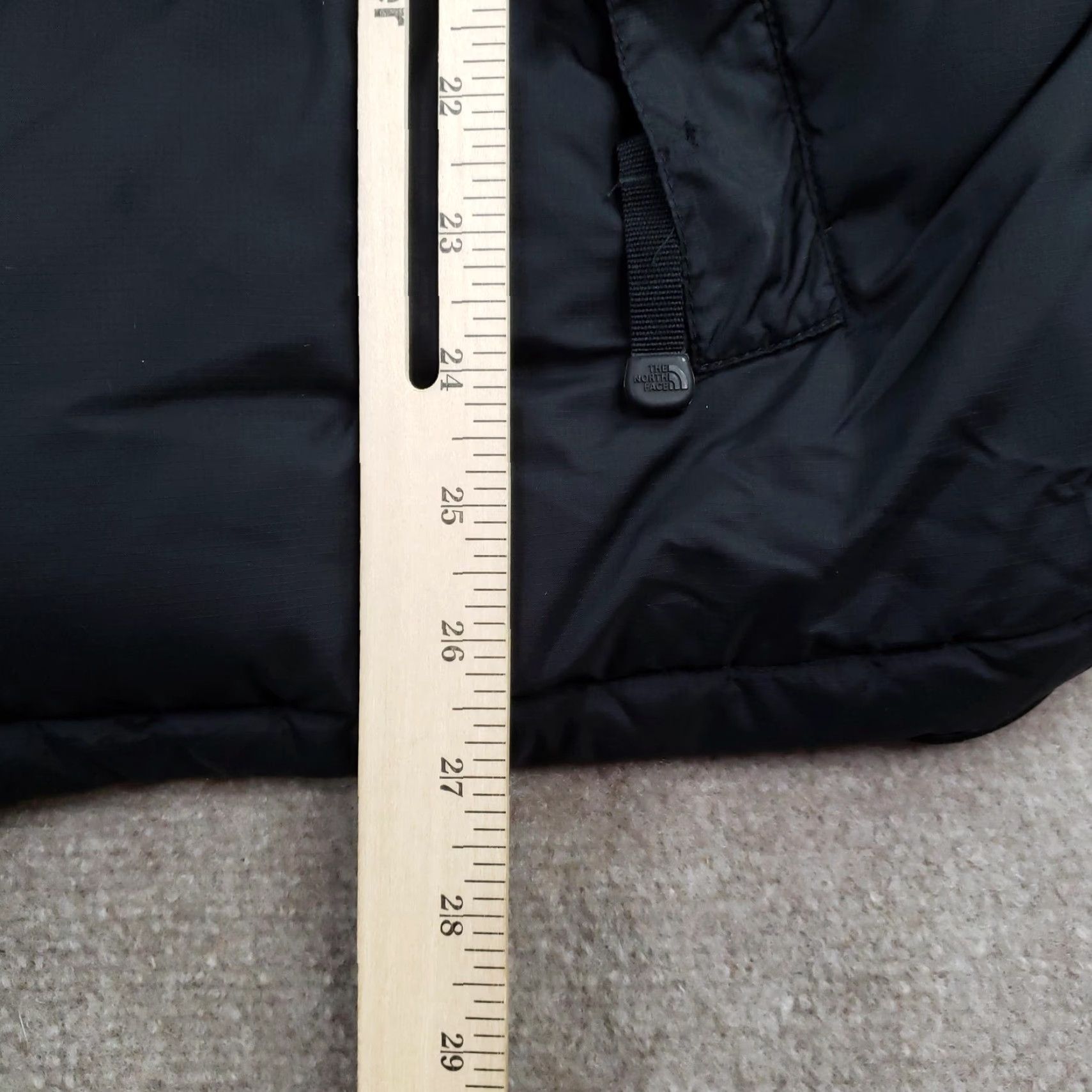 The North Face VINTAGE The North Face Jacket Mens L Black Down Puffer Full Zip 700 Fill Insulated Quilted Outdoor Hiking Winter Casual Travel Shirts? Size US L / EU 52-54 / 3 - 4 Thumbnail