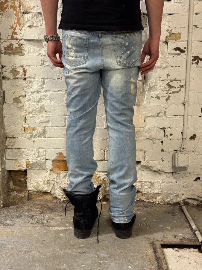 Roberto Cavalli AW2007 Cavalli Light Jeans Denim Distressed Gold Embroidered Jeans Size 26" / US 2 / IT 38 - 4 Thumbnail