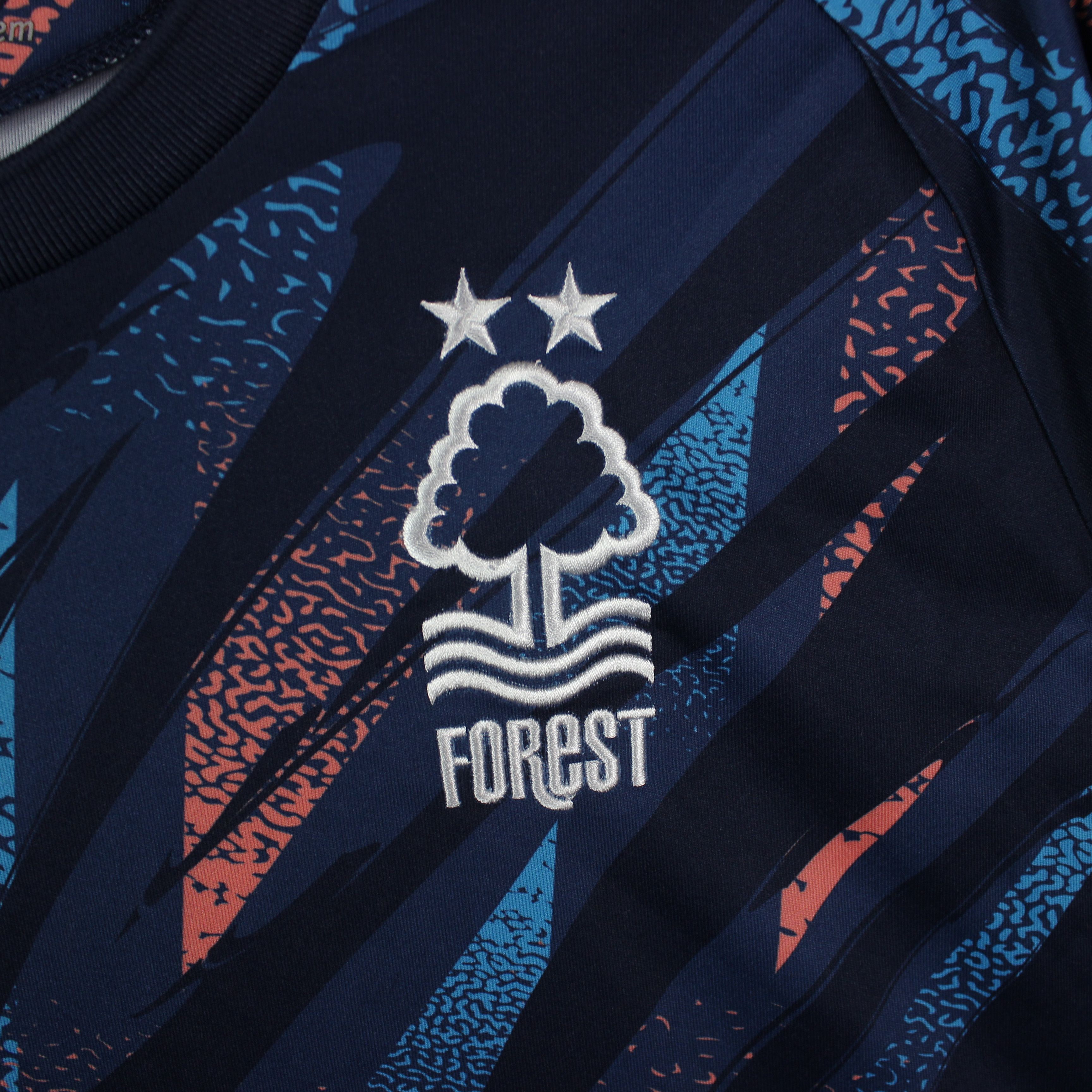 Macron Nottingham Forest Football Shirt - 2022 / 2023 - XLarge Size US XL / EU 56 / 4 - 2 Thumbnail