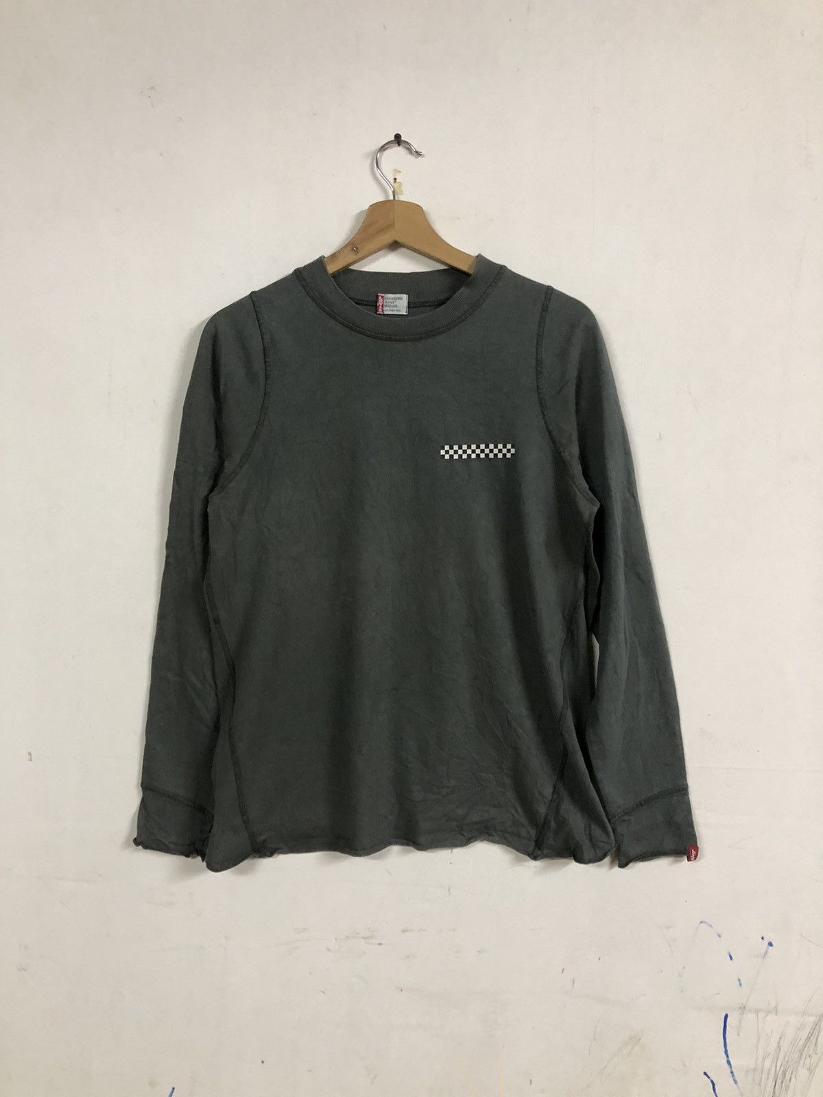 Levi's Vintage 90’s Levis tshirt long Sleeve Size US M / EU 48-50 / 2 - 1 Thumbnail