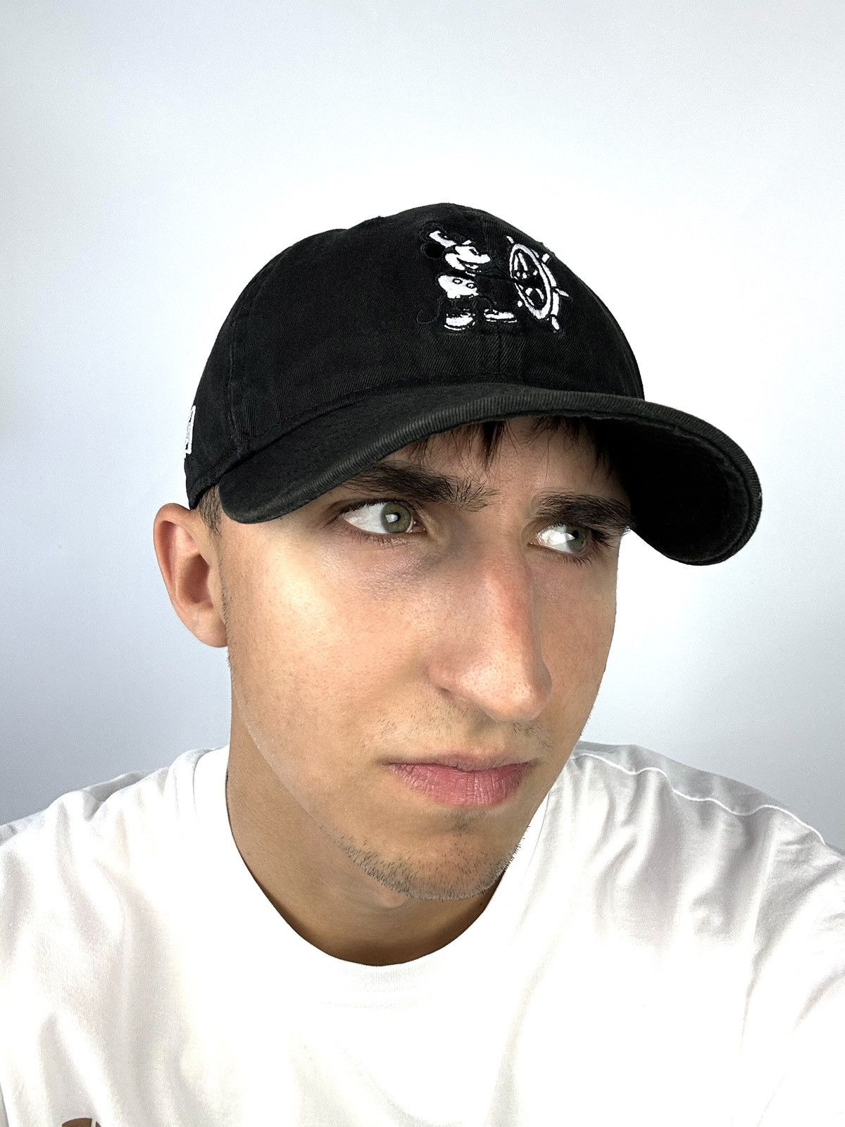 Disney rare Mickey Mouse Vintage New Era x Disney Cap Black Hat Y2K Size ONE SIZE - 3 Thumbnail