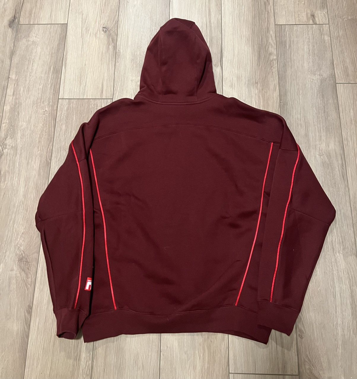 Nike Size L Men Nike NSW PullOver Hood Performance Graphic Maroon Size US L / EU 52-54 / 3 - 2 Thumbnail