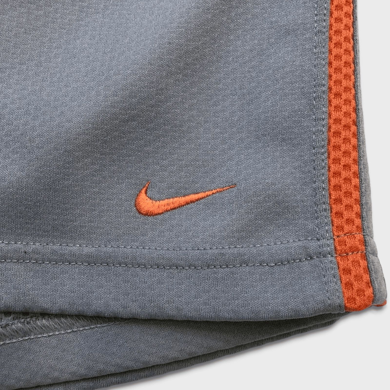 Nike × Vintage Nike Sportswear Shorts Large Swoosh Pocketed Oversized Pants Size US 38 / EU 54 - 2 Thumbnail
