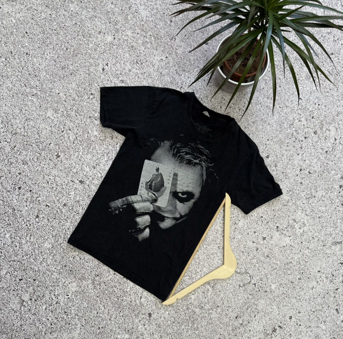 DC Comics Vintage 2008 The Dark Knight Rises Joker Batman T-Shirt Size US S / EU 44-46 / 1 - 1 Thumbnail