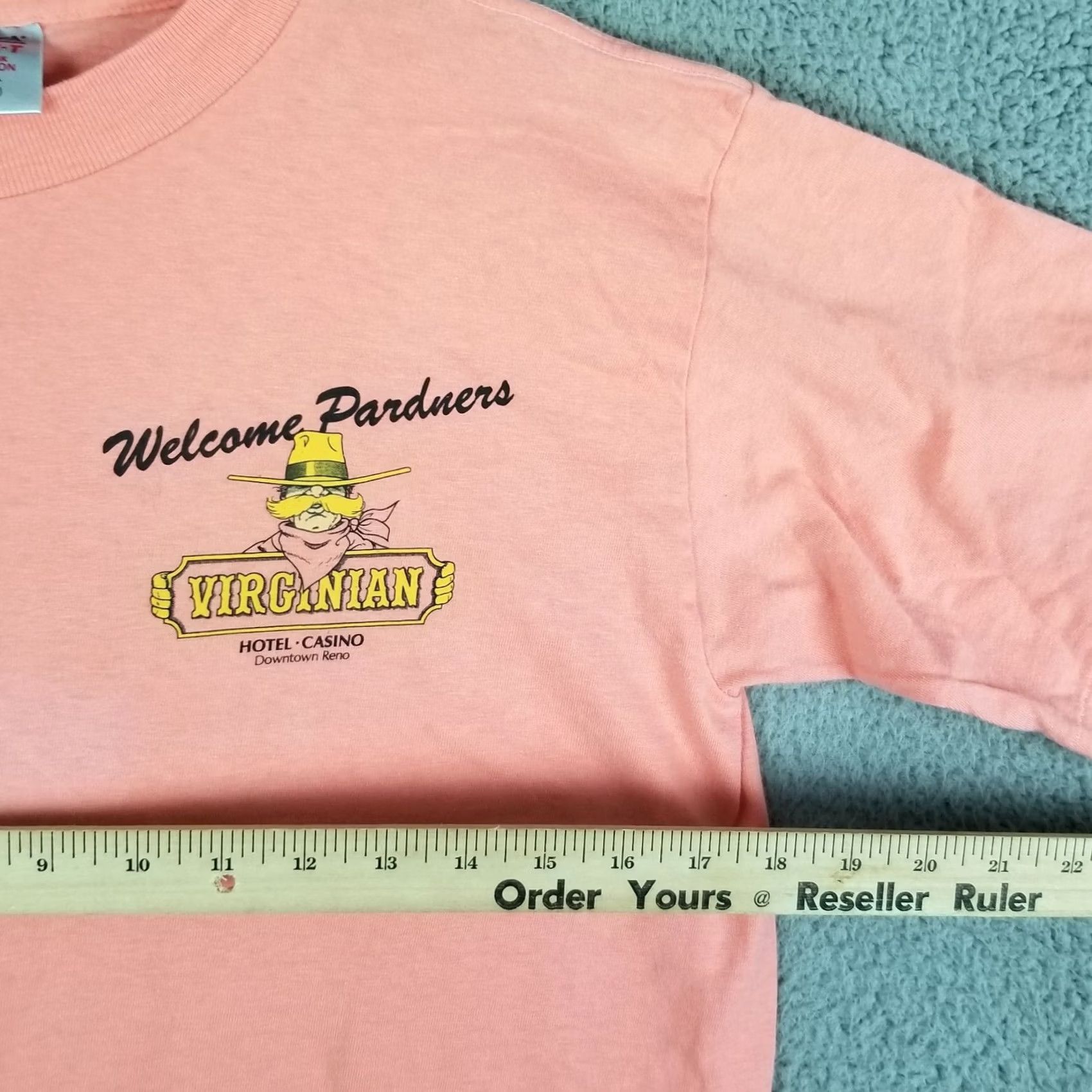 Pinko VINTAGE Virginian Reno Nevada Casino T Shirt M Pink Cowboy Western Gambling Men Shirt 90s Size US M / EU 48-50 / 2 - 7 Thumbnail