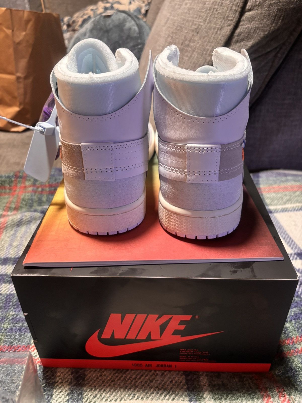 Nike × Off-White Virgil Abloh Archive x Air Jordan 1 Retro High OG 'Alaska' Size US 8 / EU 41 - 10 Thumbnail