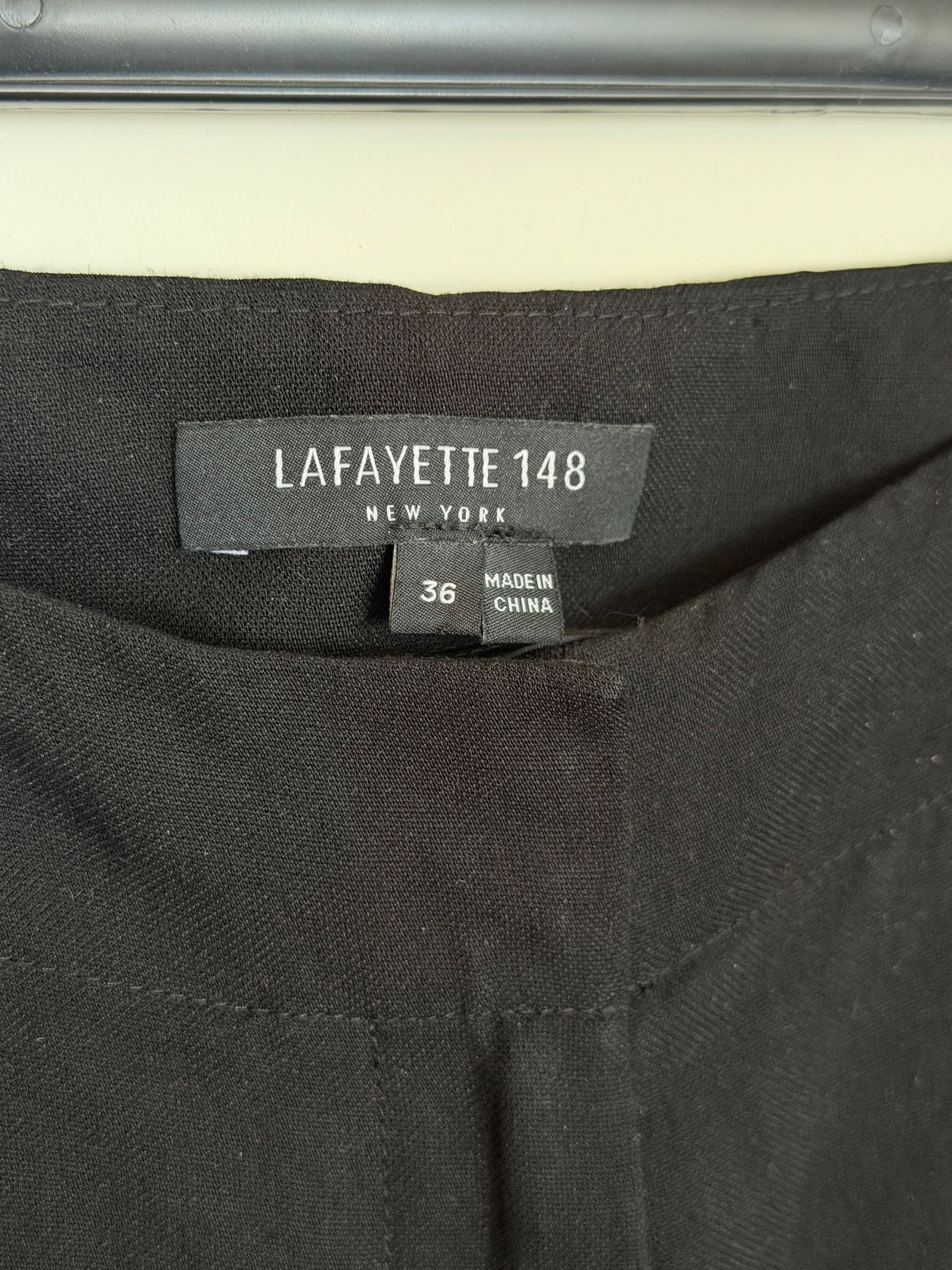 Lafayette 148 Loose Black cropped Lafayette 148 pants Size 25" / US 0 / IT 36 - 3 Thumbnail