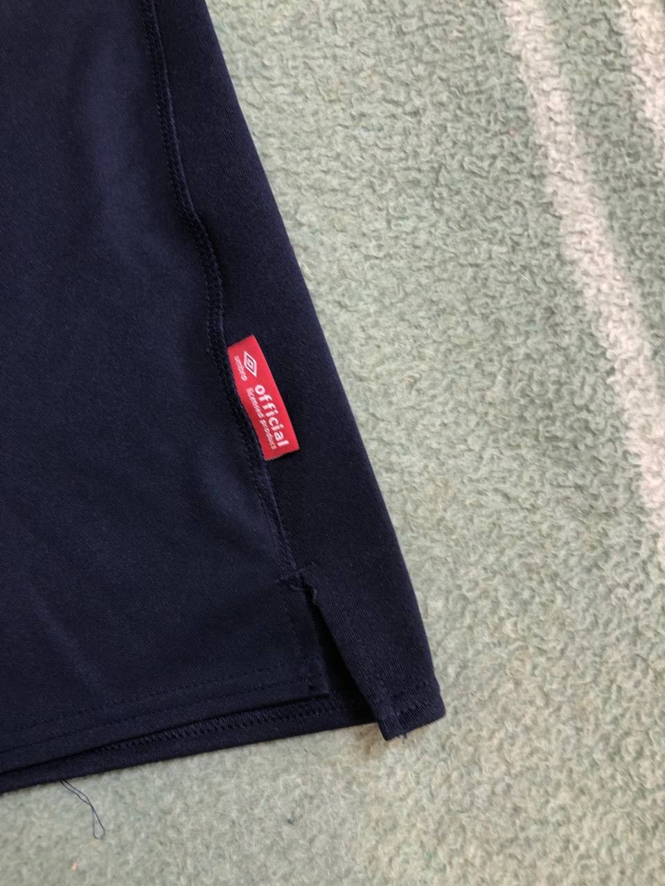 Umbro UMBRO RUGBY UNION ENGLAND 2020/2021 AWAY SHIRT JERSEY Size US L / EU 52-54 / 3 - 7 Thumbnail