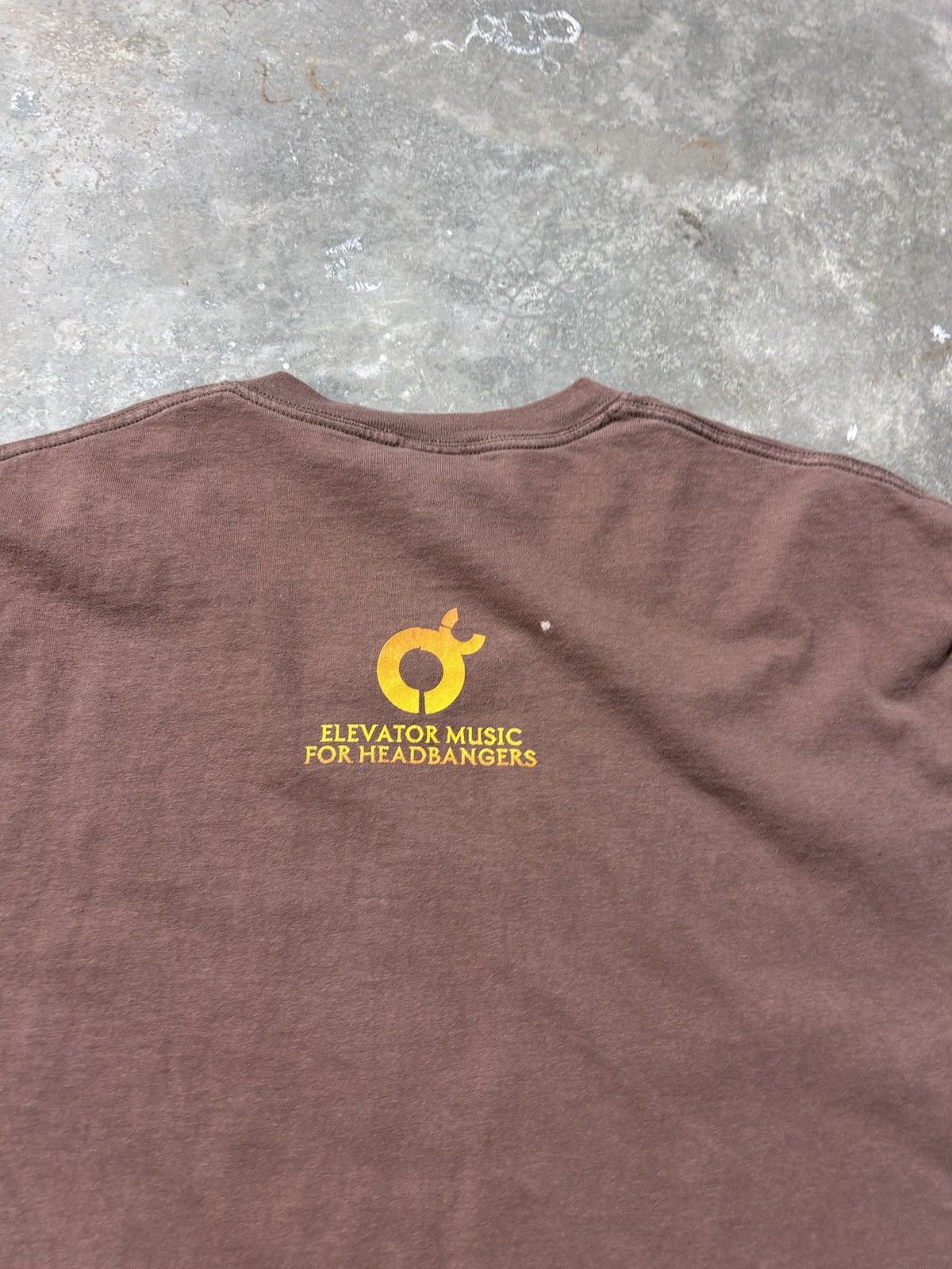 Gildan Vintage 00’s Om Trio Electronic Music T-Shirt Size US XL / EU 56 / 4 - 2 Thumbnail