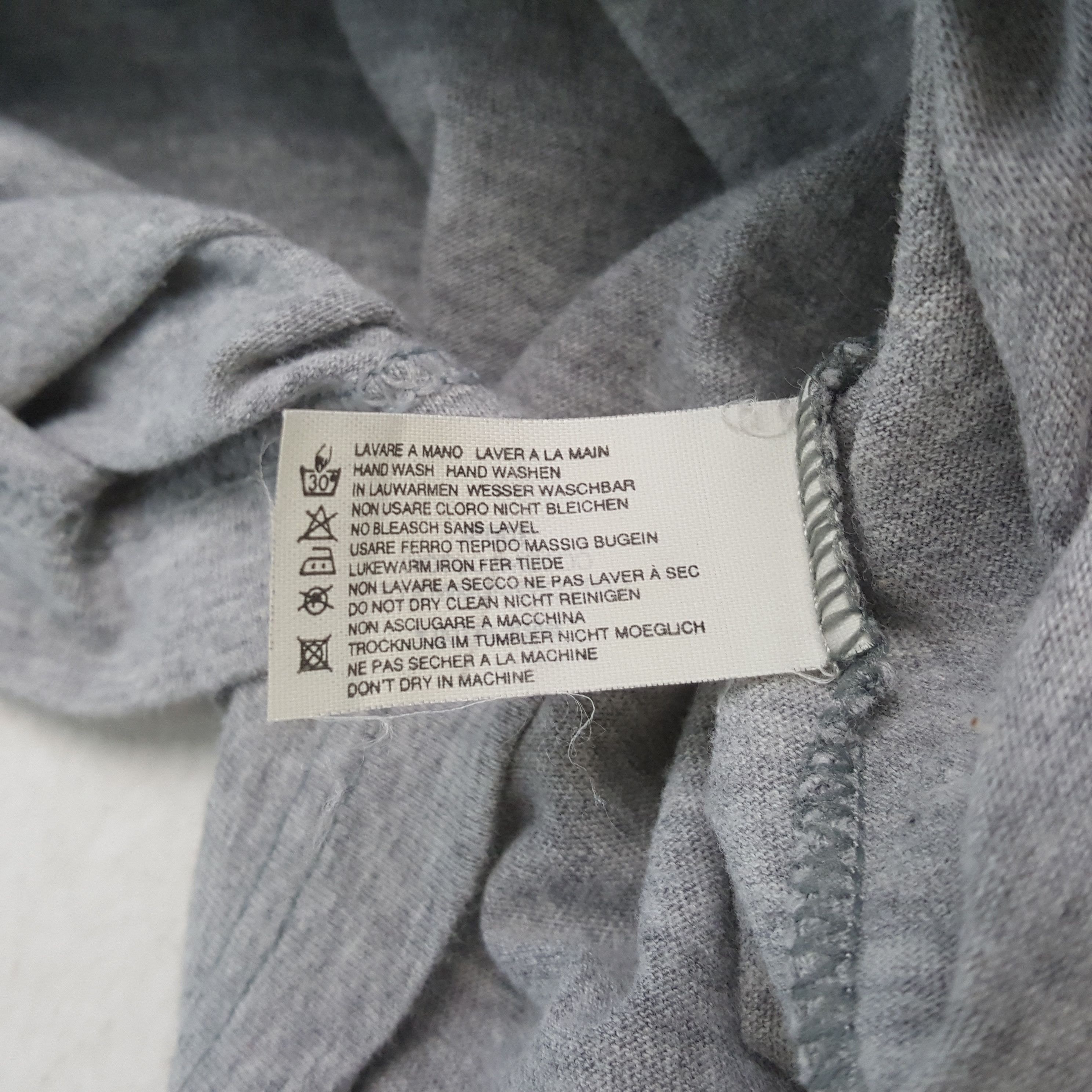 Vintage × Yves Saint Laurent Vintage YVES SAINT LAURENT Italian Brand T-shirt C294N22 Size US M / EU 48-50 / 2 - 5 Thumbnail