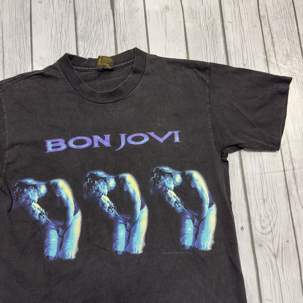 Band Tees × Brockum × Vintage Vintage Bon Jovi tee Size US L / EU 52-54 / 3 - 3 Thumbnail