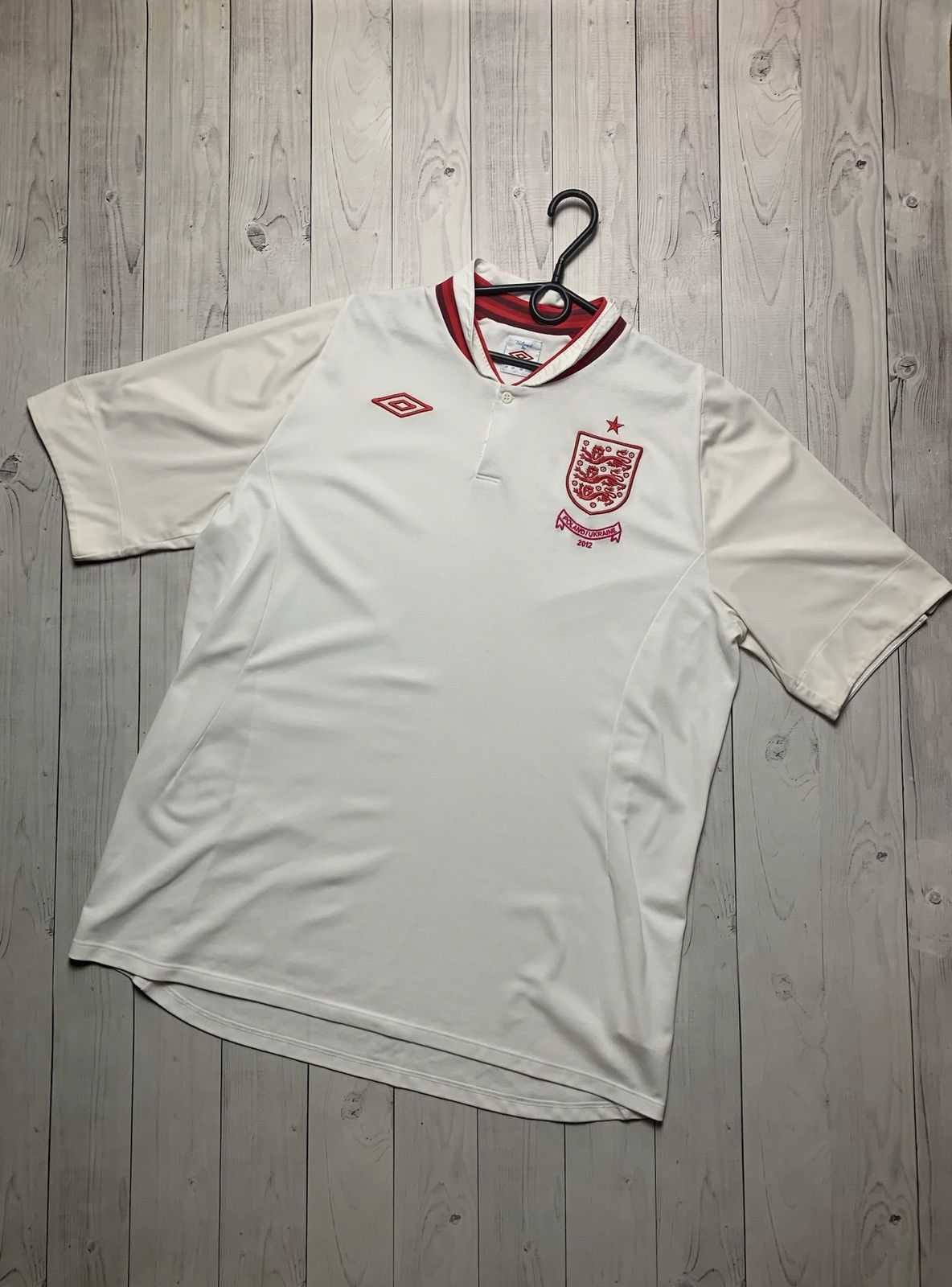 Umbro × Vintage Vintage Umbro England soccer jersey size L Poland Ukraine Size US L / EU 52-54 / 3 - 1 Thumbnail