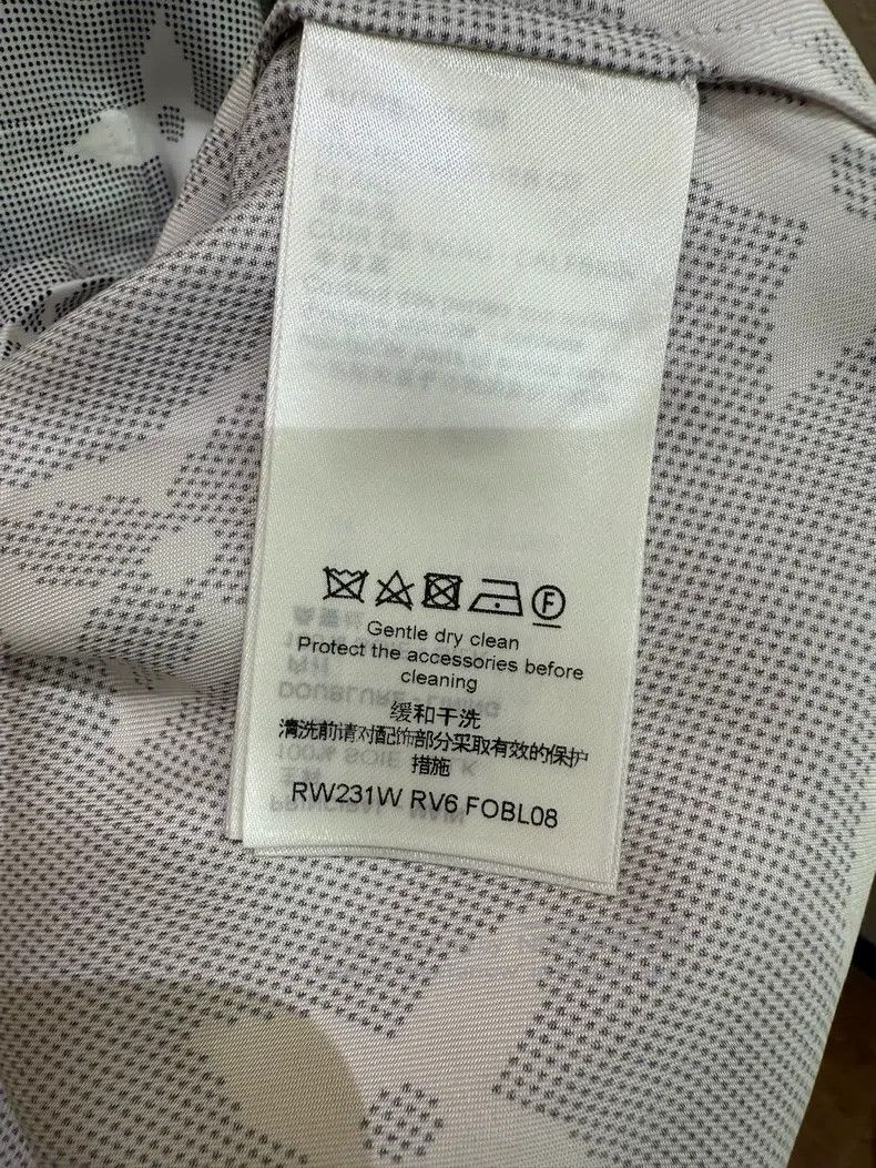 Louis Vuitton Louis Vuitton Grey full print shirt Size XS / US 0-2 / IT 36-38 - 5 Thumbnail