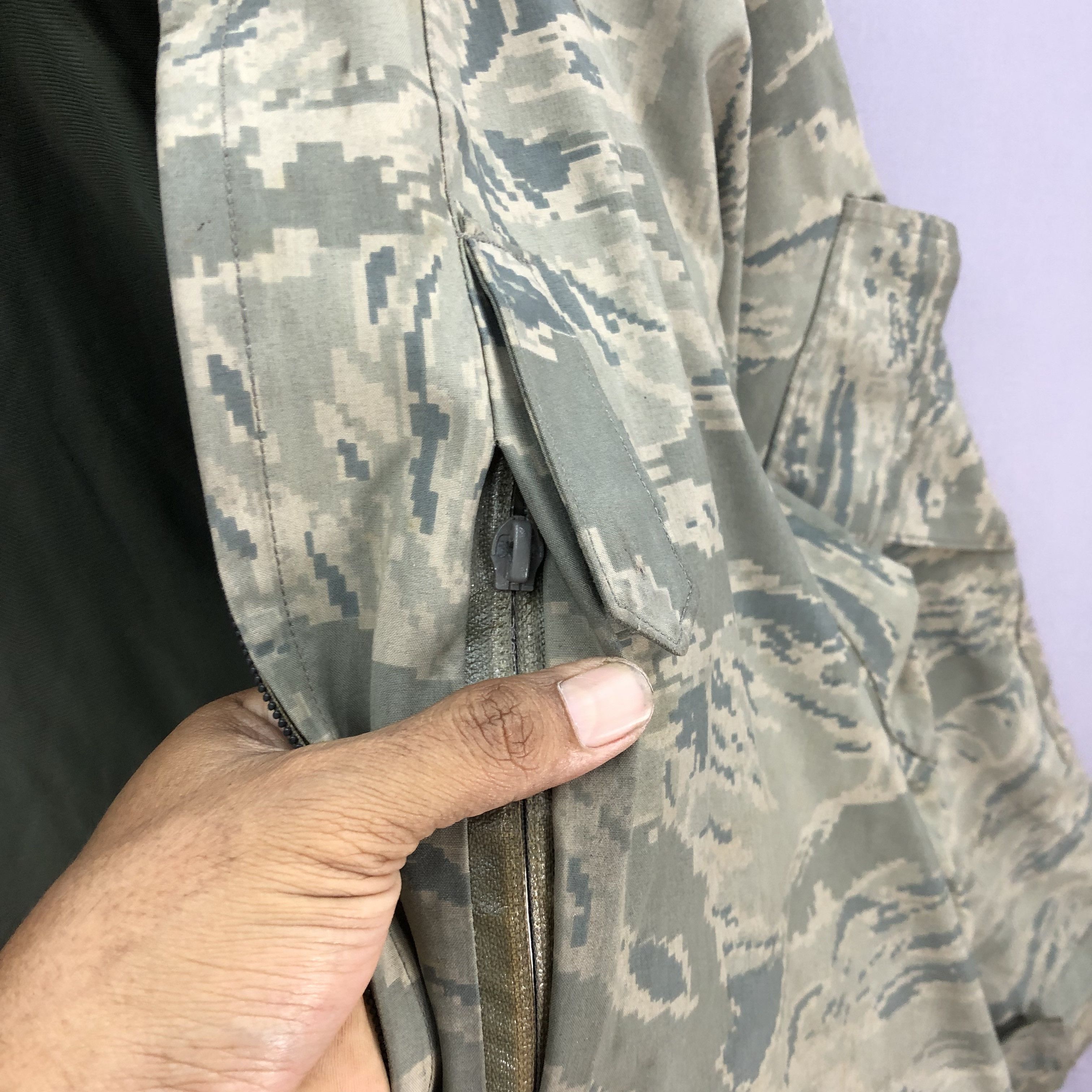 Vintage Vintage 70s Military Camouflage Windbreaker Army Jacket Size US XXL / EU 58 / 5 - 6 Thumbnail