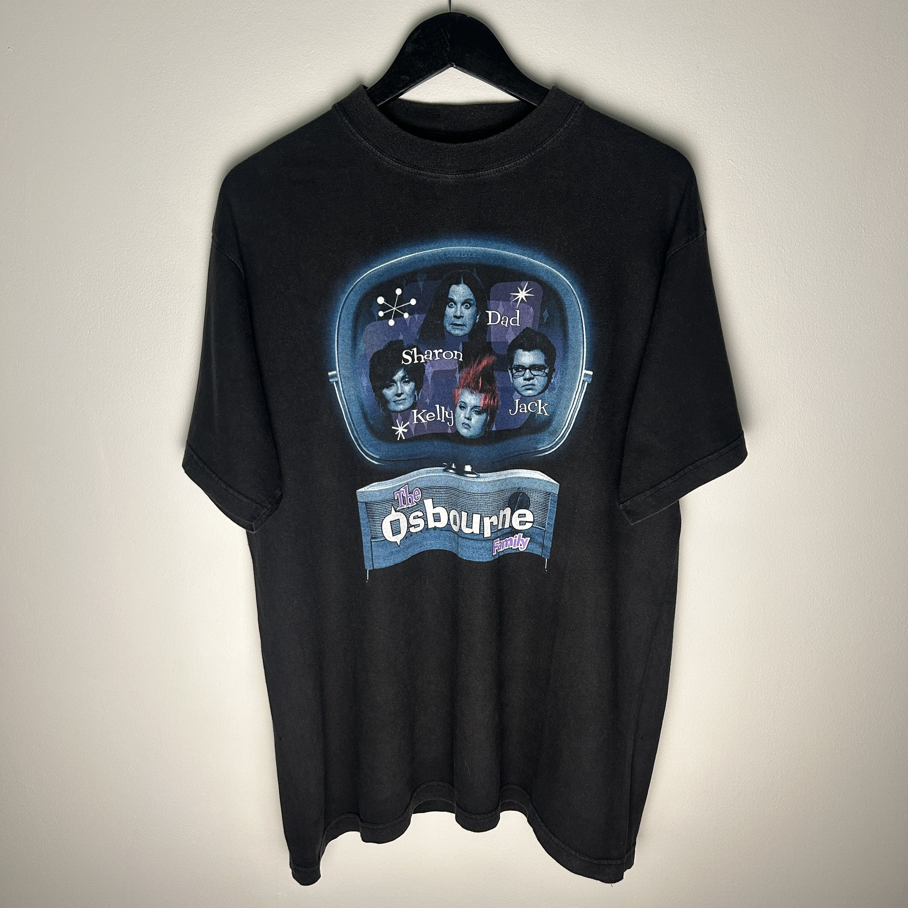 Band Tees Vintage The Osbourne Family 2002 T-shirt Size US L / EU 52-54 / 3 - 1 Thumbnail
