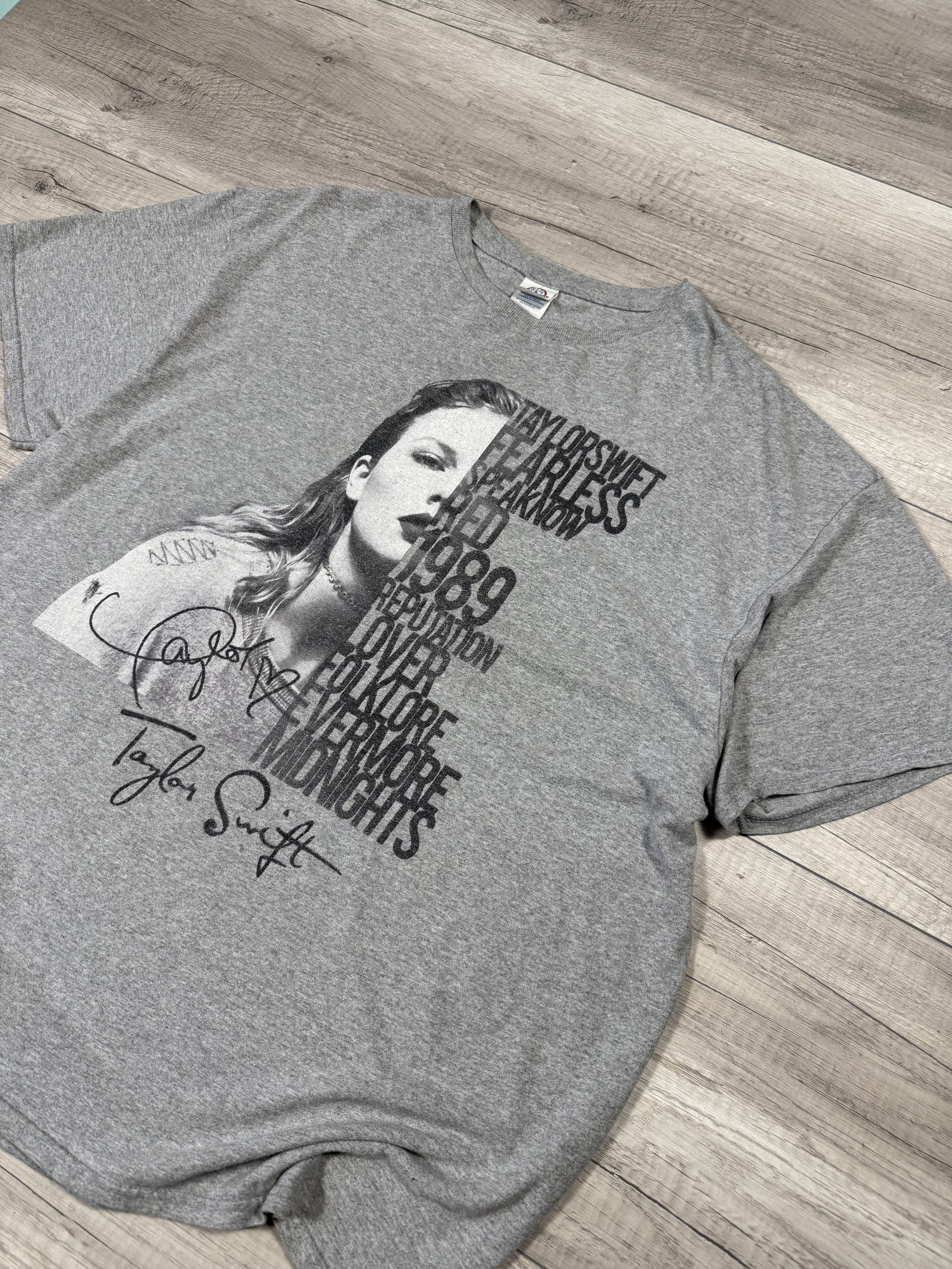 Band Tees Taylor Swift t-shirt REP reputation world euro tour Size US XXL / EU 58 / 5 - 3 Thumbnail