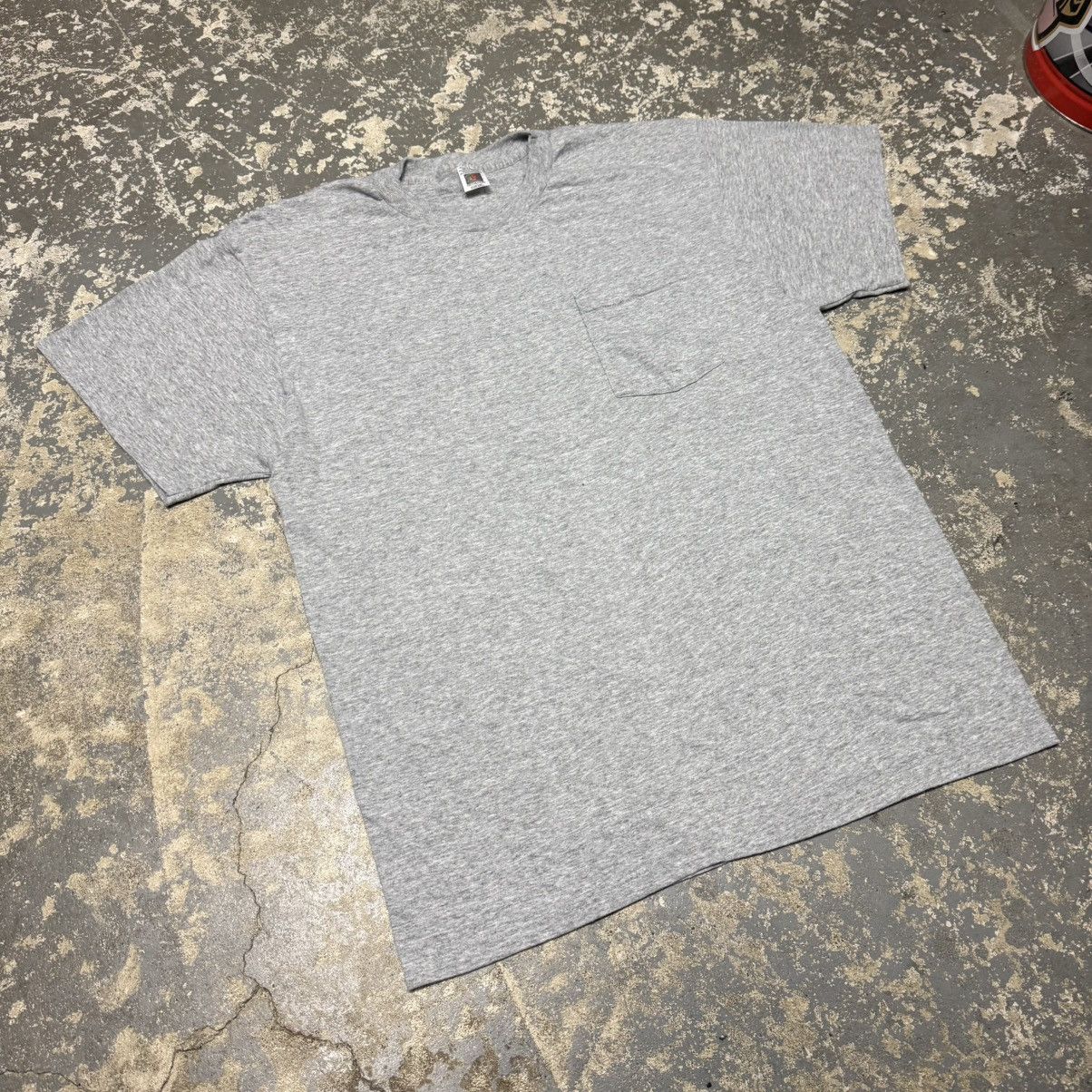Unsound Rags Vintage Fruit Of The Loom Grey Pocket Tee Blank Tshirt Size US XL / EU 56 / 4 - 4 Thumbnail