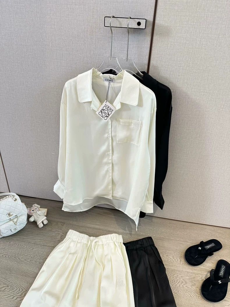 Loewe LOEWE Sleepwear style suit Size S / US 4 / IT 40 - 1 Thumbnail