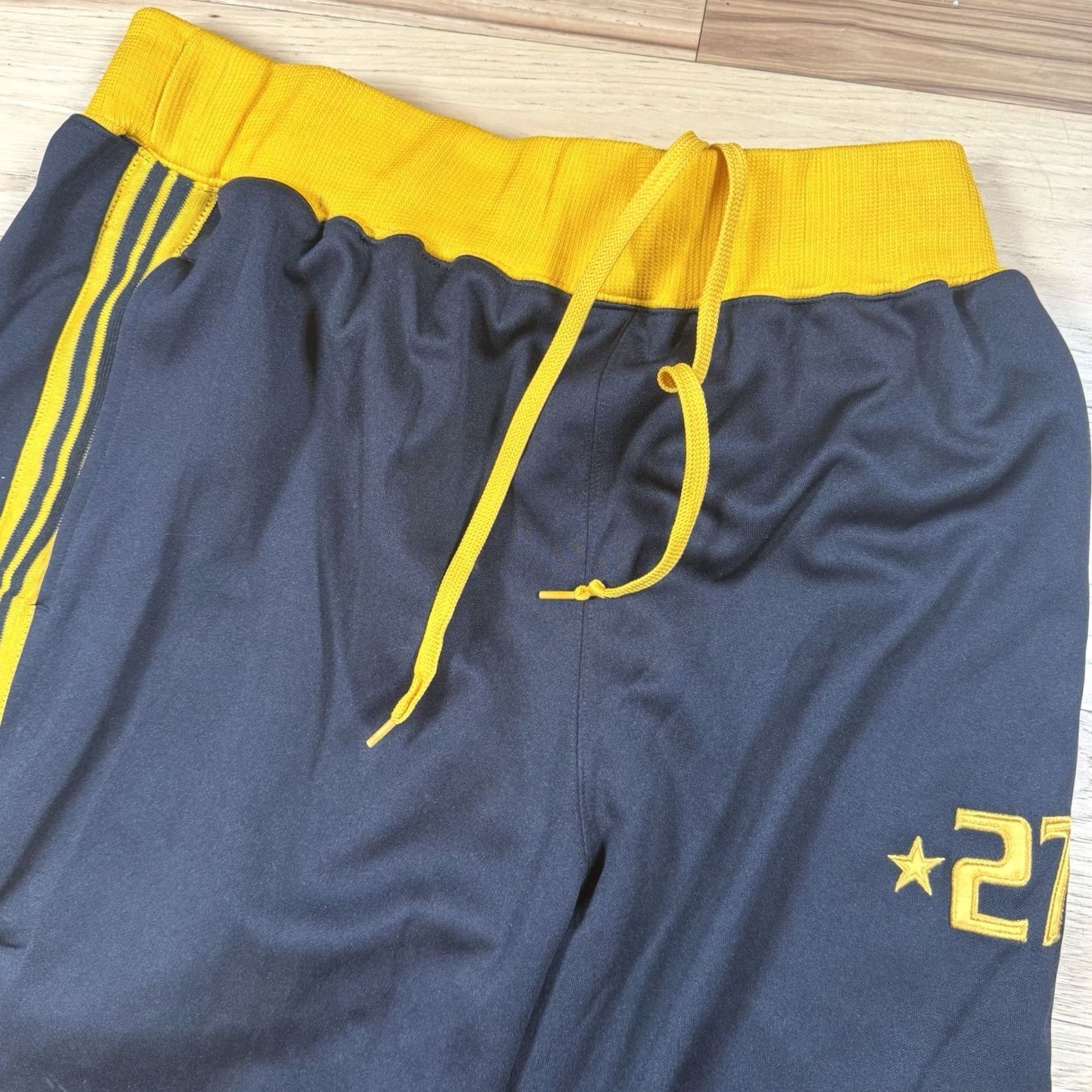 Starter VINTAGE Starter Track Pants Mens L Black Yellow Ankle Breakaway Basketball Paint? (Note: Unable to determine due to constraints) Size US 33 - 4 Thumbnail