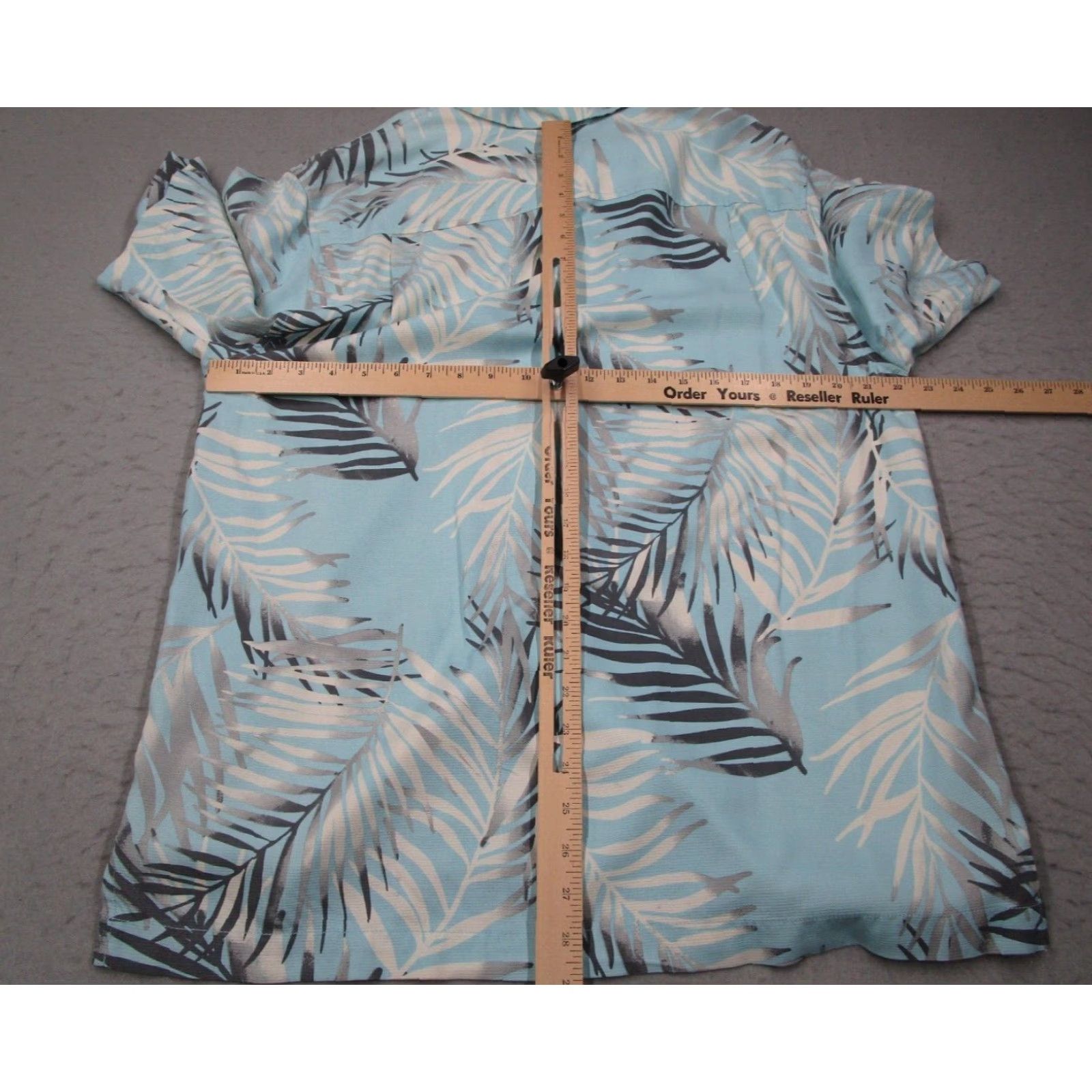 Tommy Bahama Tommy Bahama Floral Button-Up Shirt Mens Medium Blue Silk Short Sleeve Hawaiian Size US M / EU 48-50 / 2 - 5 Thumbnail