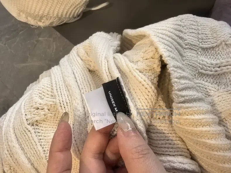 Y/Project Y/Project Size M Milky white twist knitted sweater Size US M / EU 48-50 / 2 - 3 Thumbnail