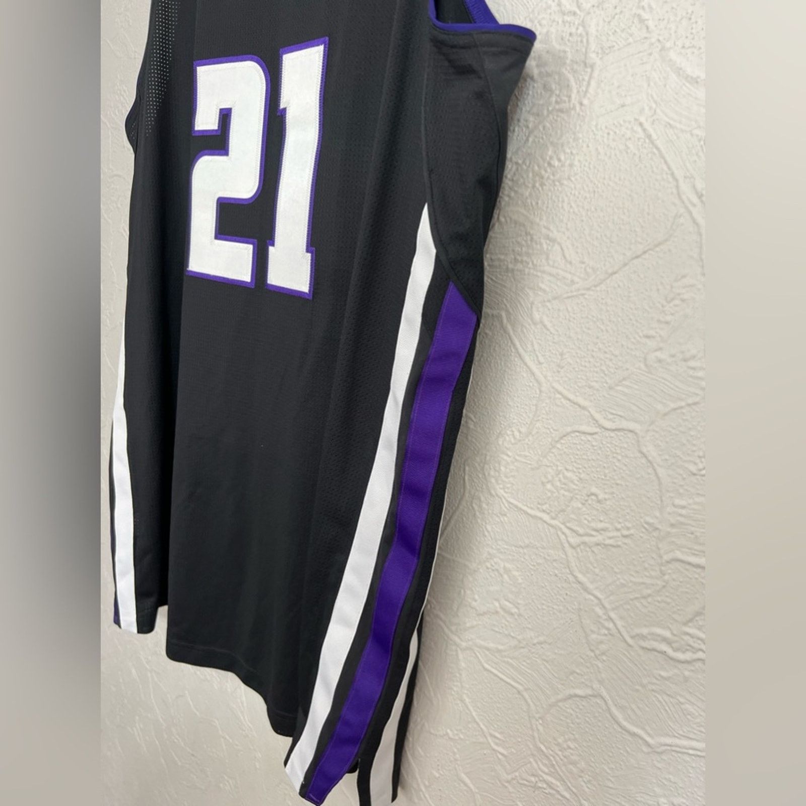 Adidas Authentic VTG Adidas Northwestern Croatia Peljusic Jersey Size US XL / EU 56 / 4 - 5 Thumbnail