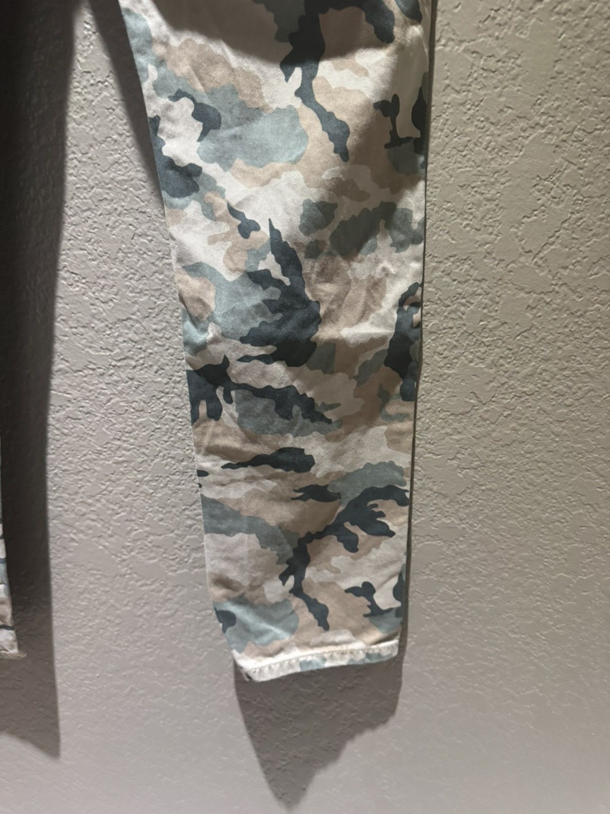 Levi's Camo Levis Beige Green Brown White Tag Vintage Denim Pants Size US 31 - 18 Thumbnail