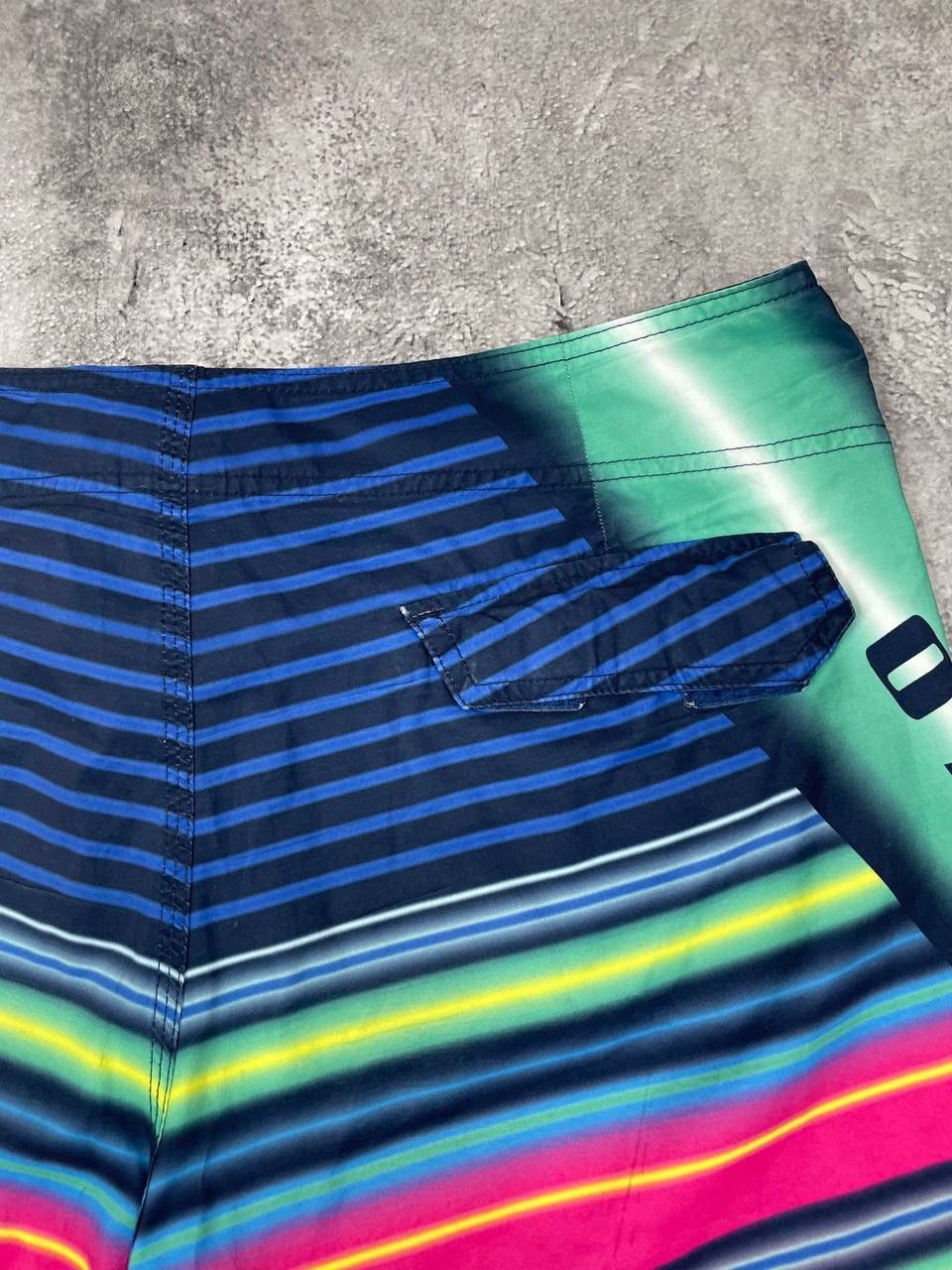 Oakley Oakley Men Board Shorts Surf Swim Multicolor Striped SizeW36 Size US 36 / EU 52 - 6 Thumbnail