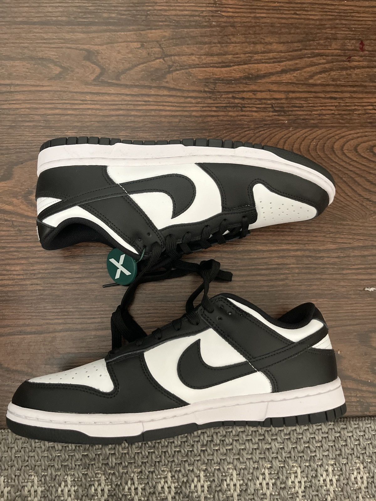 Nike Women’s Nike Dunk Low Panda Size US 10 / IT 40 - 2 Thumbnail