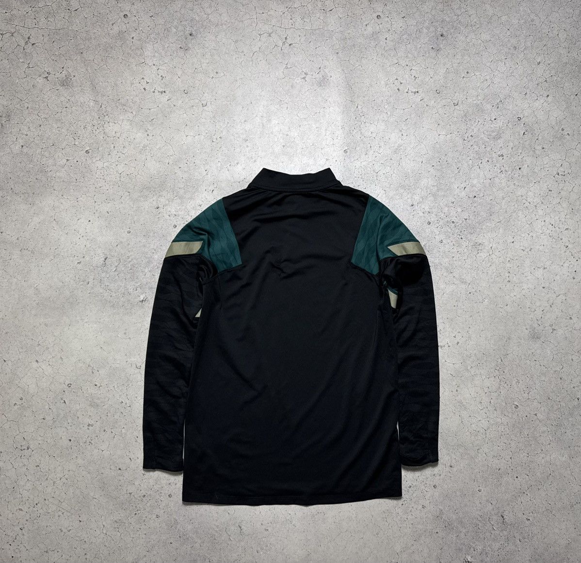 Nike Nike FC Liverpool Vintage Football Soccer Jersey Long Sleeve Size US M / EU 48-50 / 2 - 10 Thumbnail