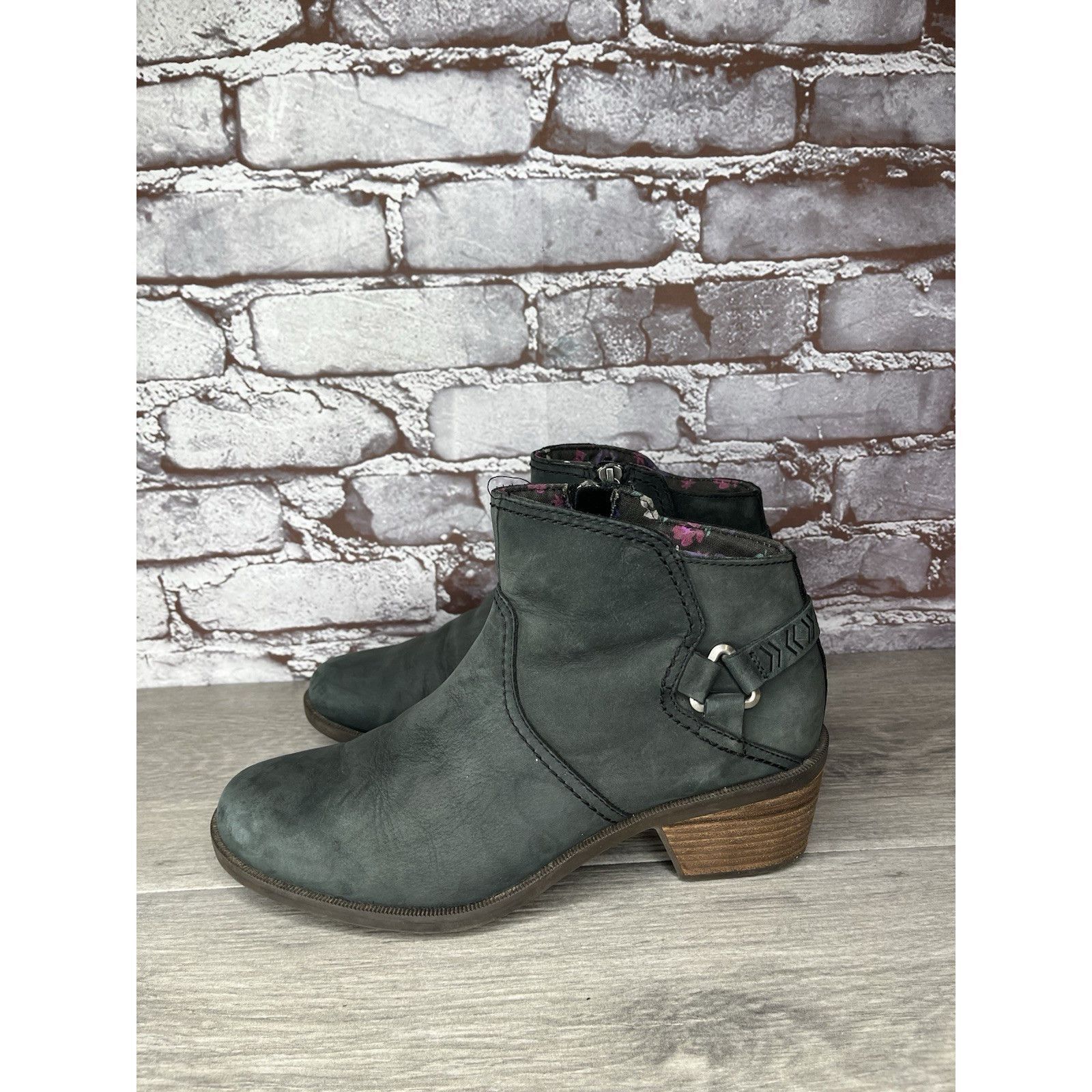 Teva Teva Foxy Ankle Booties Black Casual Comfort Boots Women 8.5 Size US 8.5 / IT 38.5 - 1 Thumbnail
