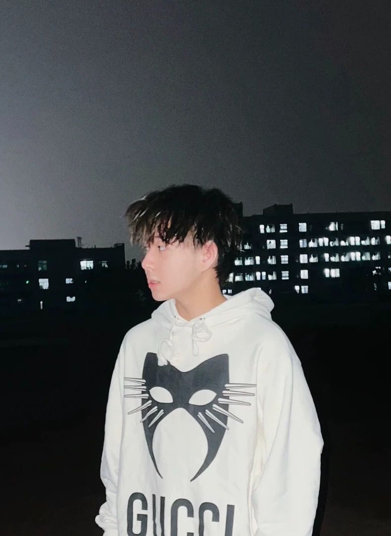 Gucci GucciCheng Xiao, Xiao Zhan and other star bloggers wear the Size US XS / EU 42 / 0 - 8 Thumbnail
