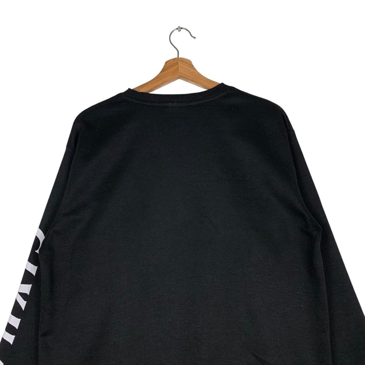 Vintage Demon Slayer Giyu Tomioka Long Sleeve T Shirt #1364-C62 Size US L / EU 52-54 / 3 - 8 Thumbnail
