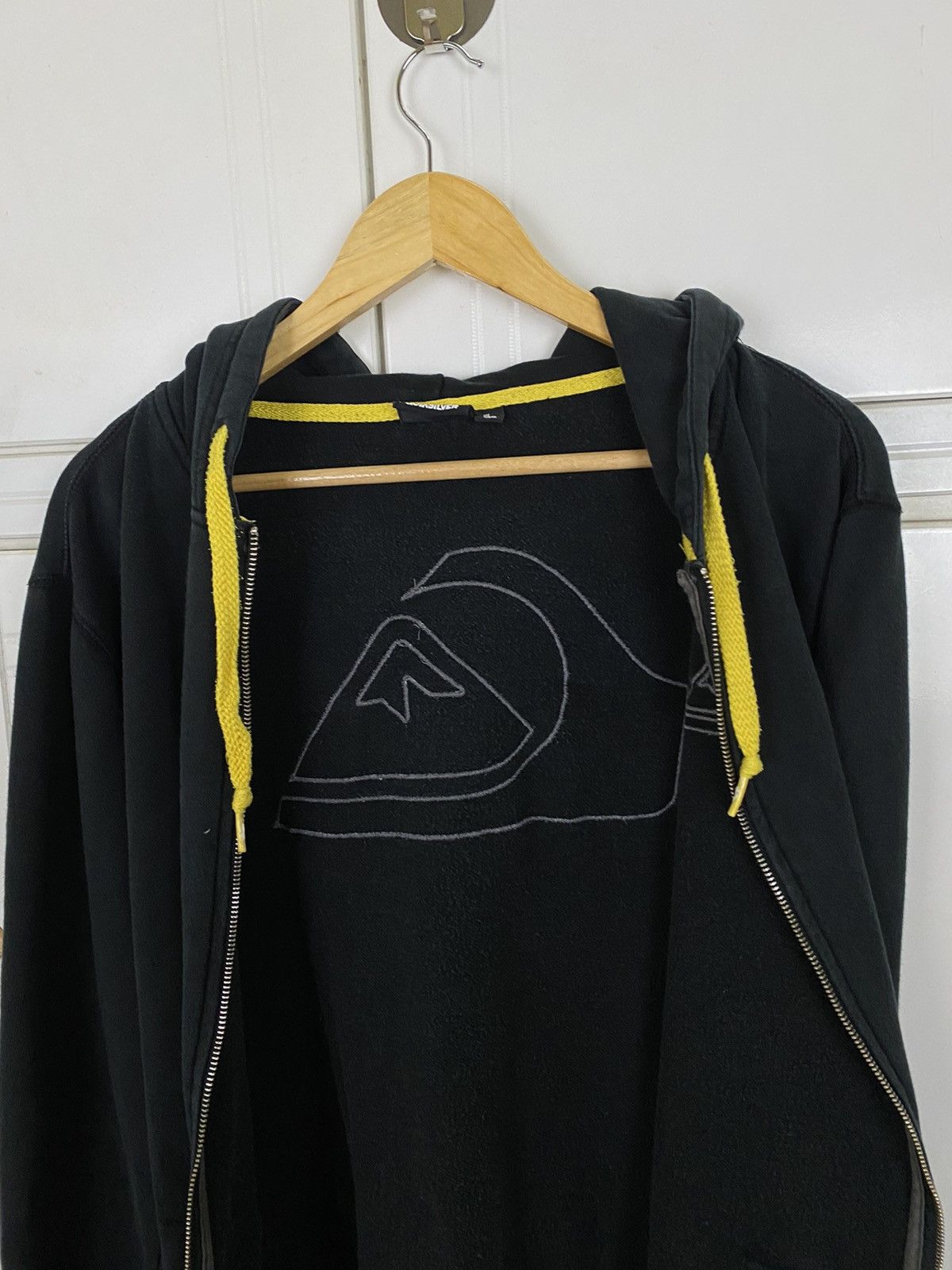 Quiksilver Vintage Quiksilver Hoodies Zip up Size US L / EU 52-54 / 3 - 7 Thumbnail