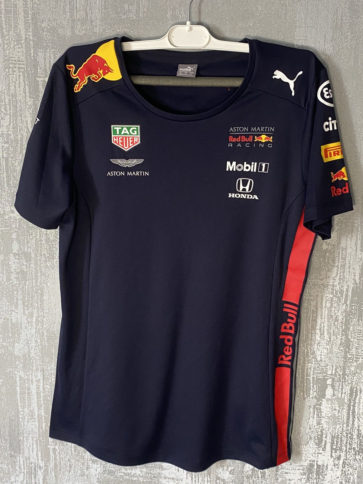 Formula 1 Aston Martin Red Bull Racing Puma T-shirt Honda Formula One Size US M / EU 48-50 / 2 - 1 Thumbnail