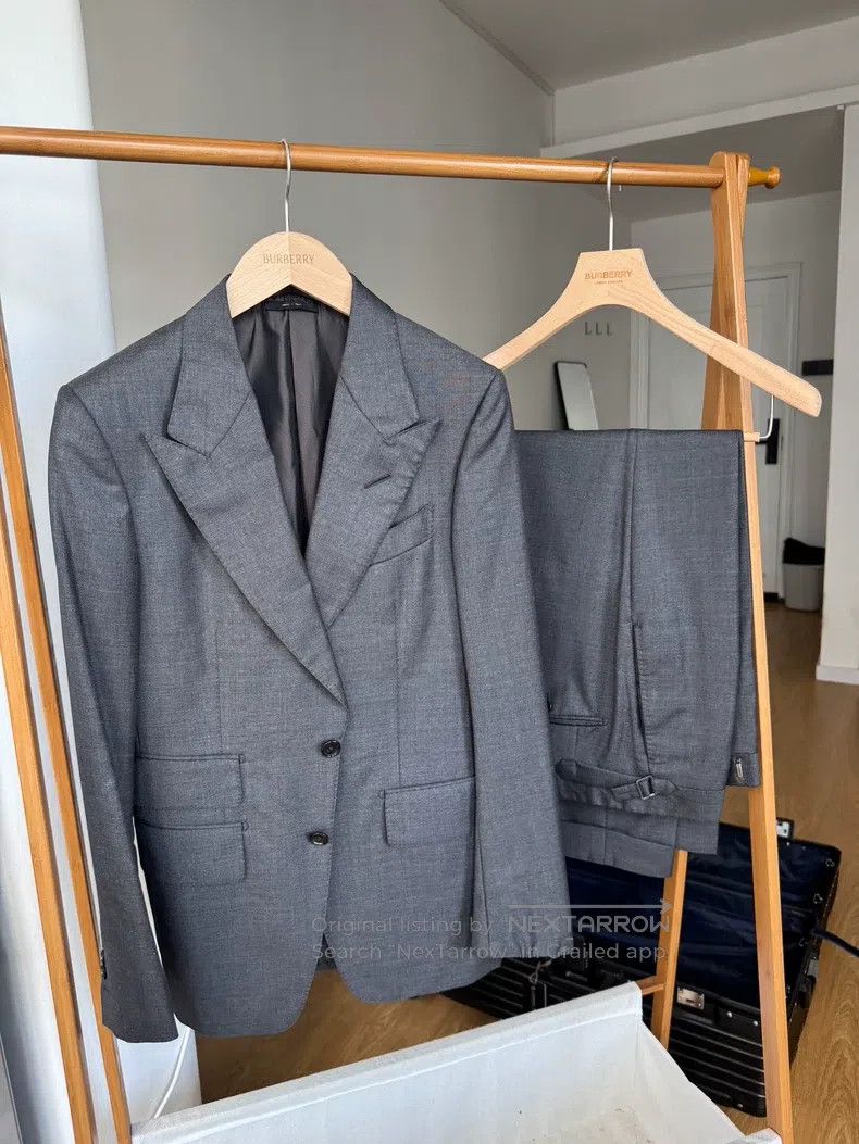 Tom Ford Tom Ford Classic two-piece suit Size 44R - 1 Thumbnail