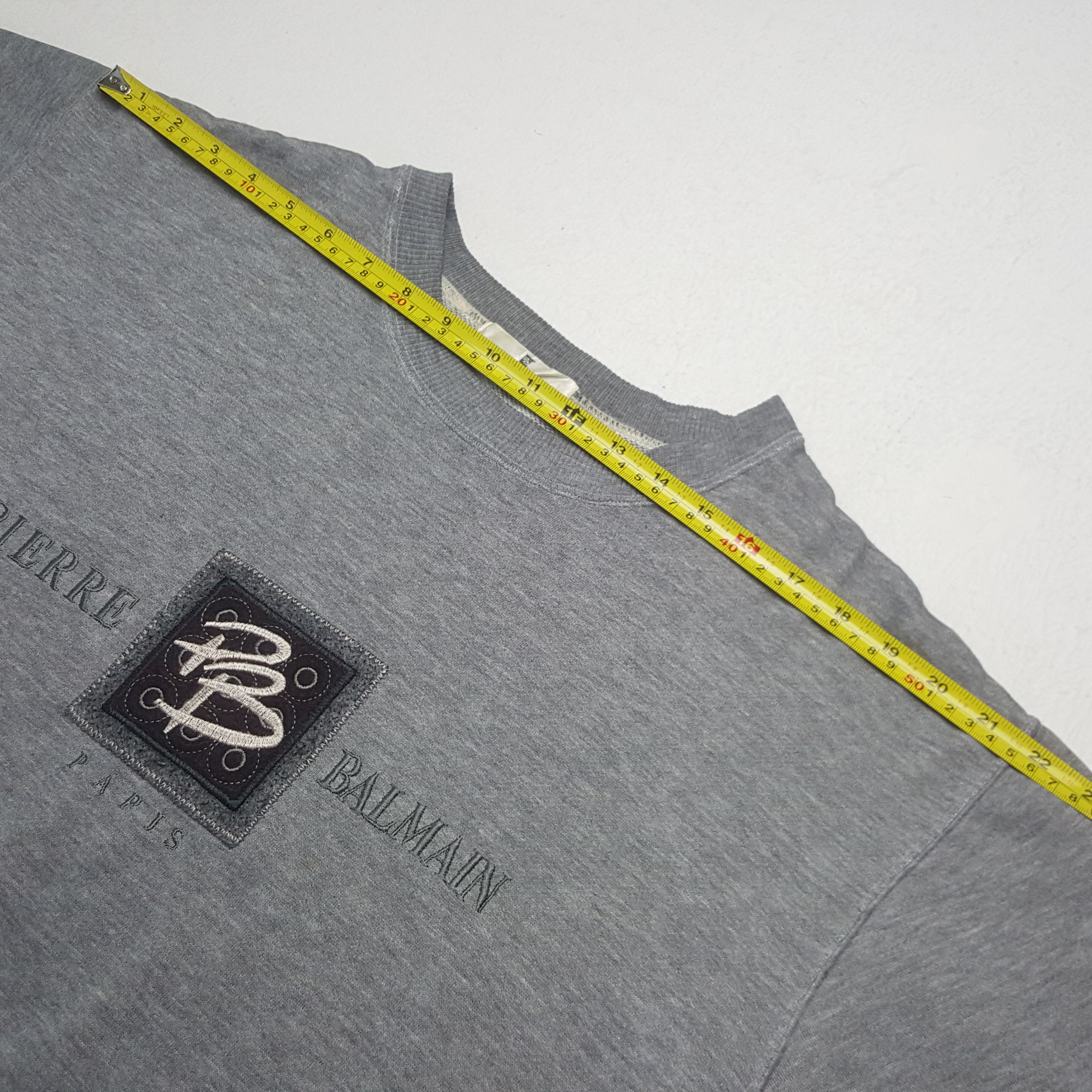 Pierre Balmain Vintage Pierre Balmain Paris Sweatshirt C291N31 Size US L / EU 52-54 / 3 - 5 Thumbnail