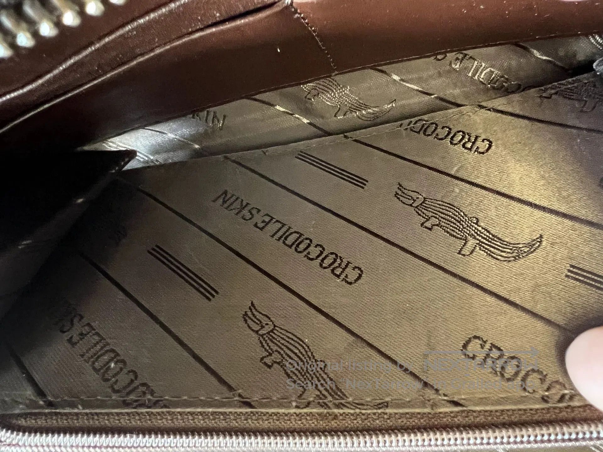 Japanese Brand Custom Crocodile Leather Clutch. Size ONE SIZE - 9 Thumbnail