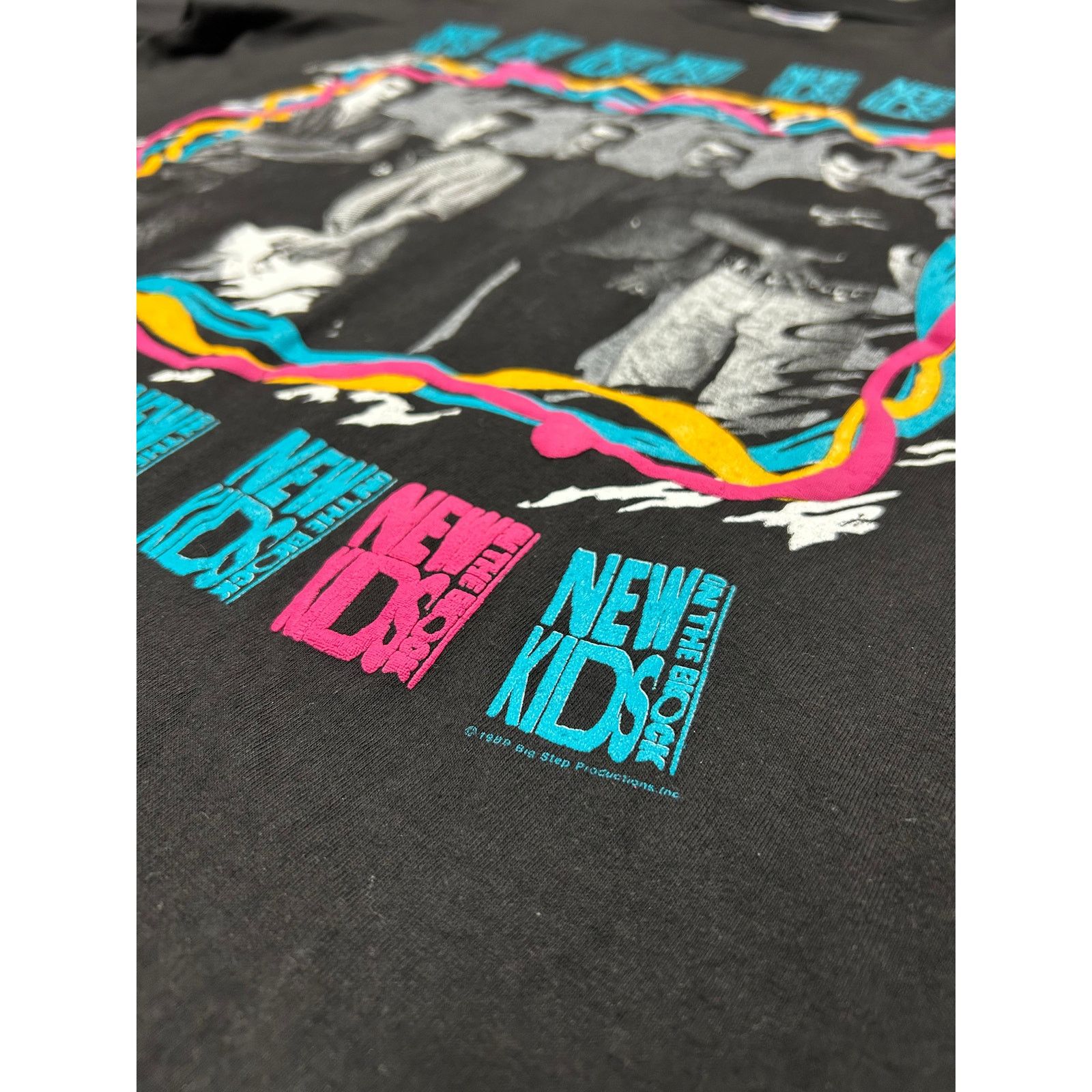 Vintage Vintage 1989 New Kids On The Block Rare T-Shirt Size US L / EU 52-54 / 3 - 3 Thumbnail