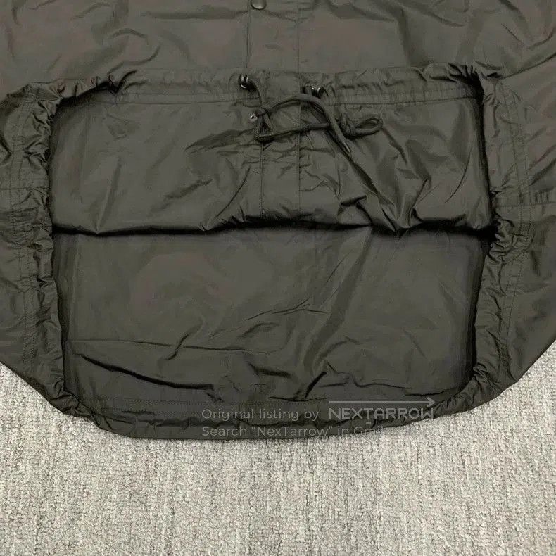 Balenciaga Balenciaga Black Nylon Jacket S. Size US S / EU 44-46 / 1 - 8 Thumbnail