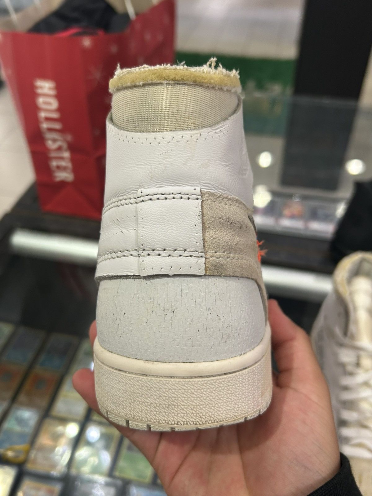Jordan Brand × Off-White Jordan 1 retro High Off-white Euro Size US 12 / EU 45 - 7 Thumbnail