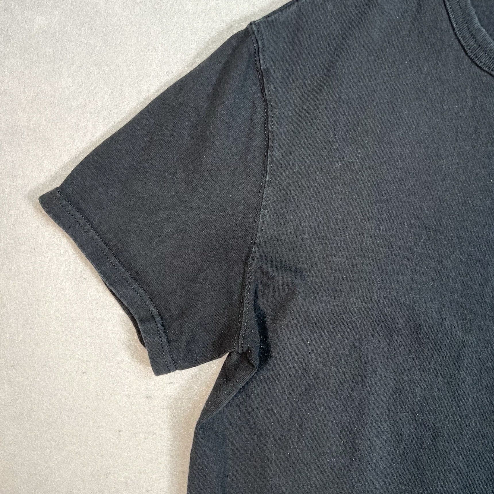 Champion VINTAGE Champion Classic Embroidered Logo T-Shirt Adult Medium Black Mens Size US M / EU 48-50 / 2 - 5 Thumbnail