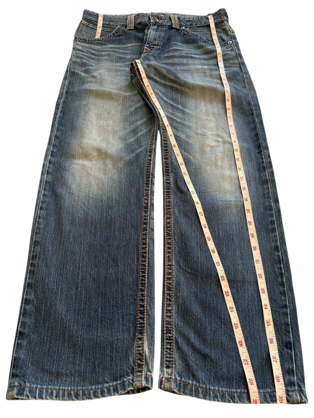 Edwin Exclusive Vintage Edwin Faded Wash Loose Jeans Size US 33 - 13 Thumbnail