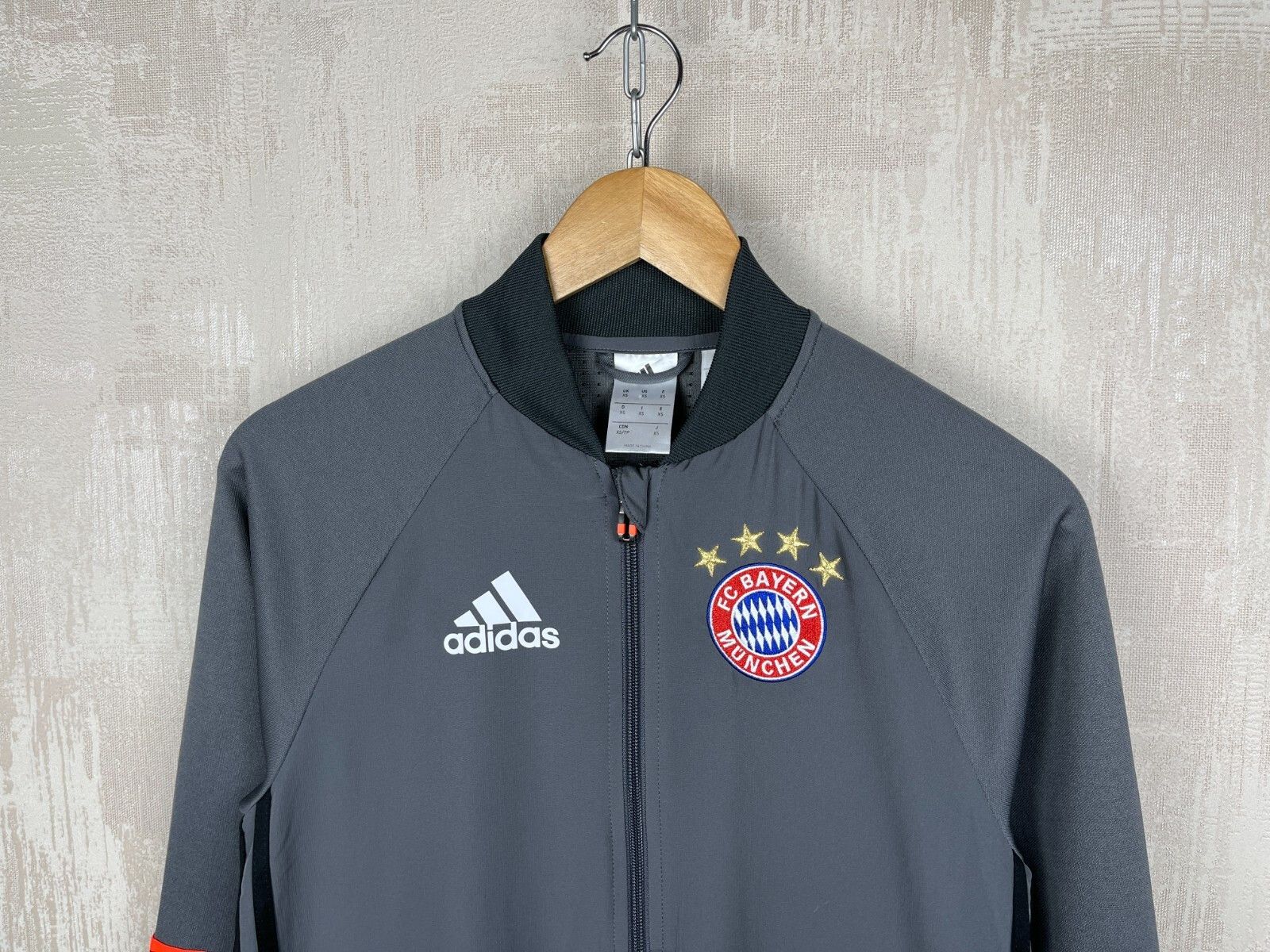 Adidas FC Bayern Munich Training Track Jacket Soccer Football Size US XS / EU 42 / 0 - 2 Thumbnail
