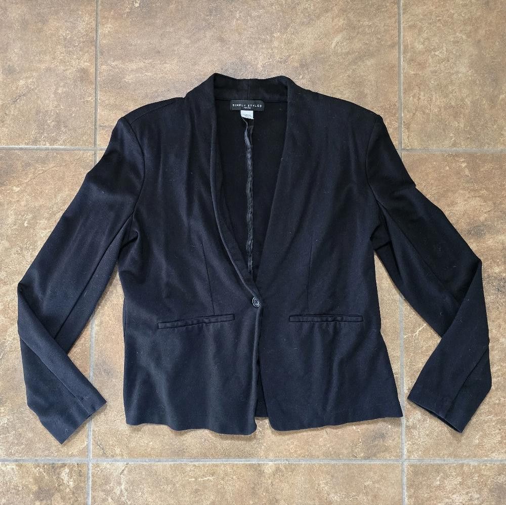 Designer Black Classic SS Business Blazer Size XL / US 12-14 / IT 48-50 - 1 Thumbnail