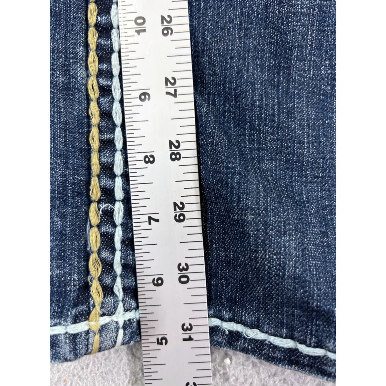 Vintage Request Jeans Pants Womens 3 Blue Distressed Embroidered 27x31 Denim Straight Jeans Womens 3 Blue Distressed Embroidered 27x31 Size 26" / US 2 / IT 38 - 7 Thumbnail