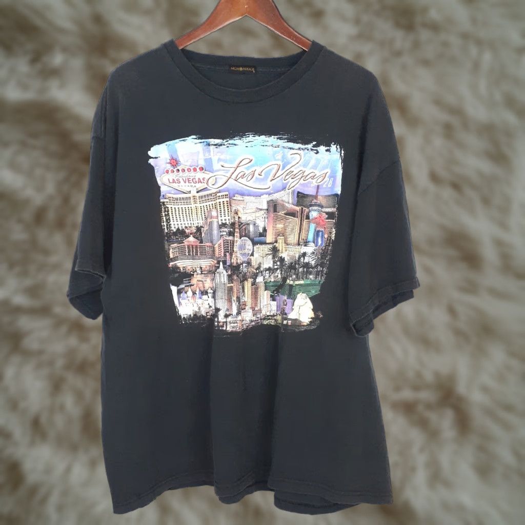 Vintage VINTAGE MGM Mirage Las Vegas Short Sleeve T Shirt Mens XL Black Size US XL / EU 56 / 4 - 1 Thumbnail